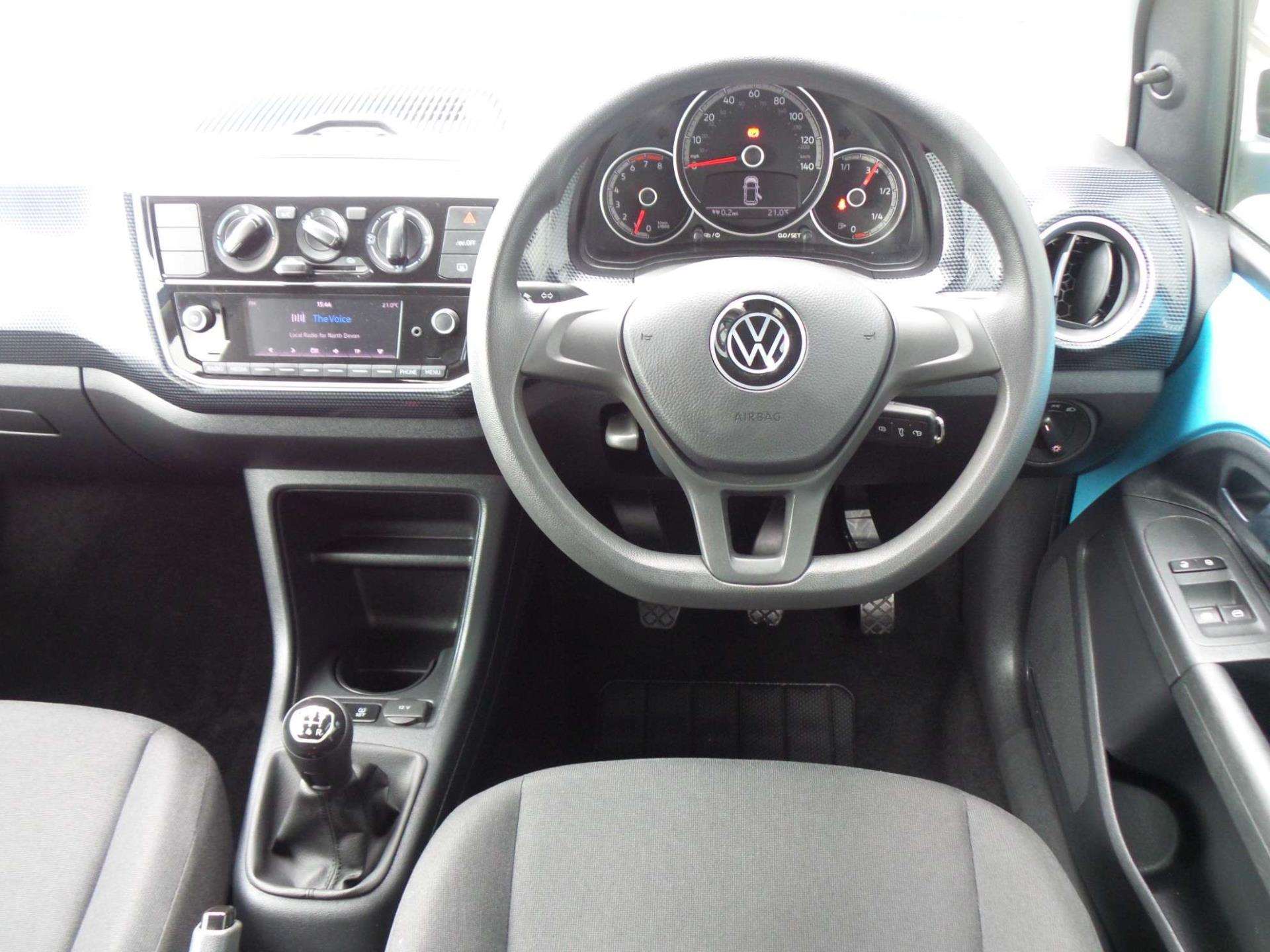 Large vehicle image