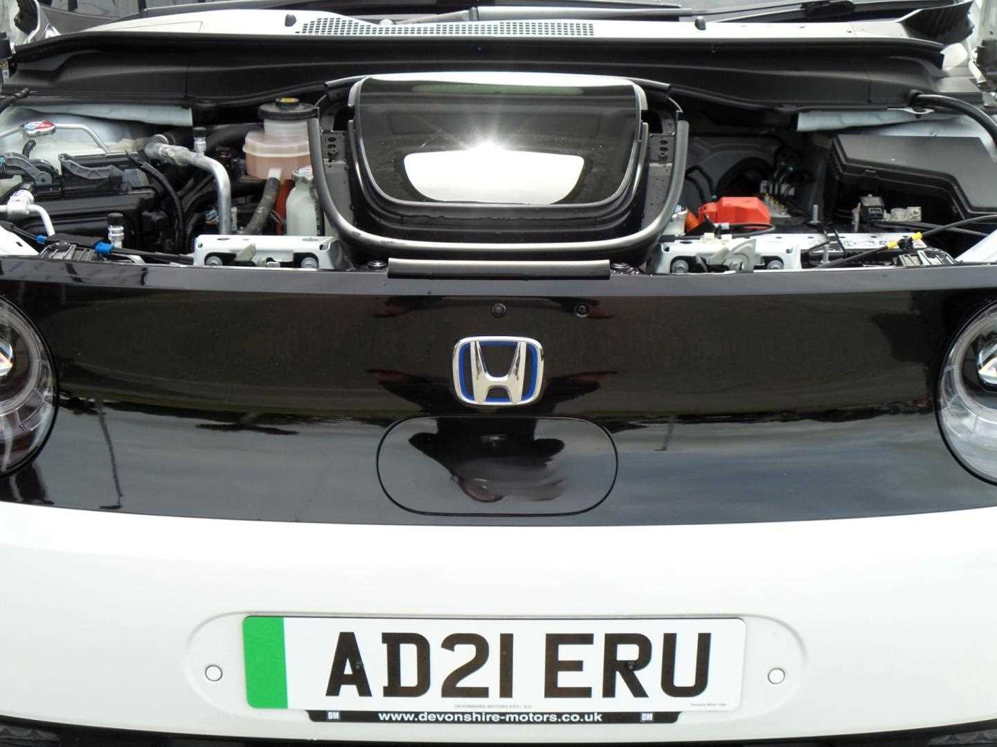 Large vehicle image