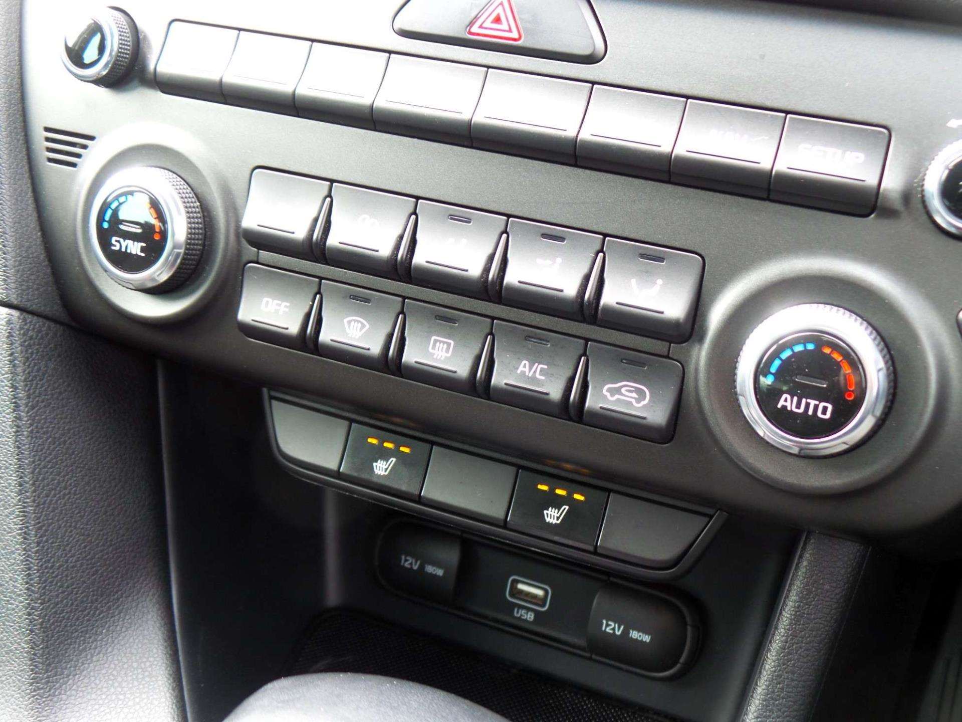 Large vehicle image