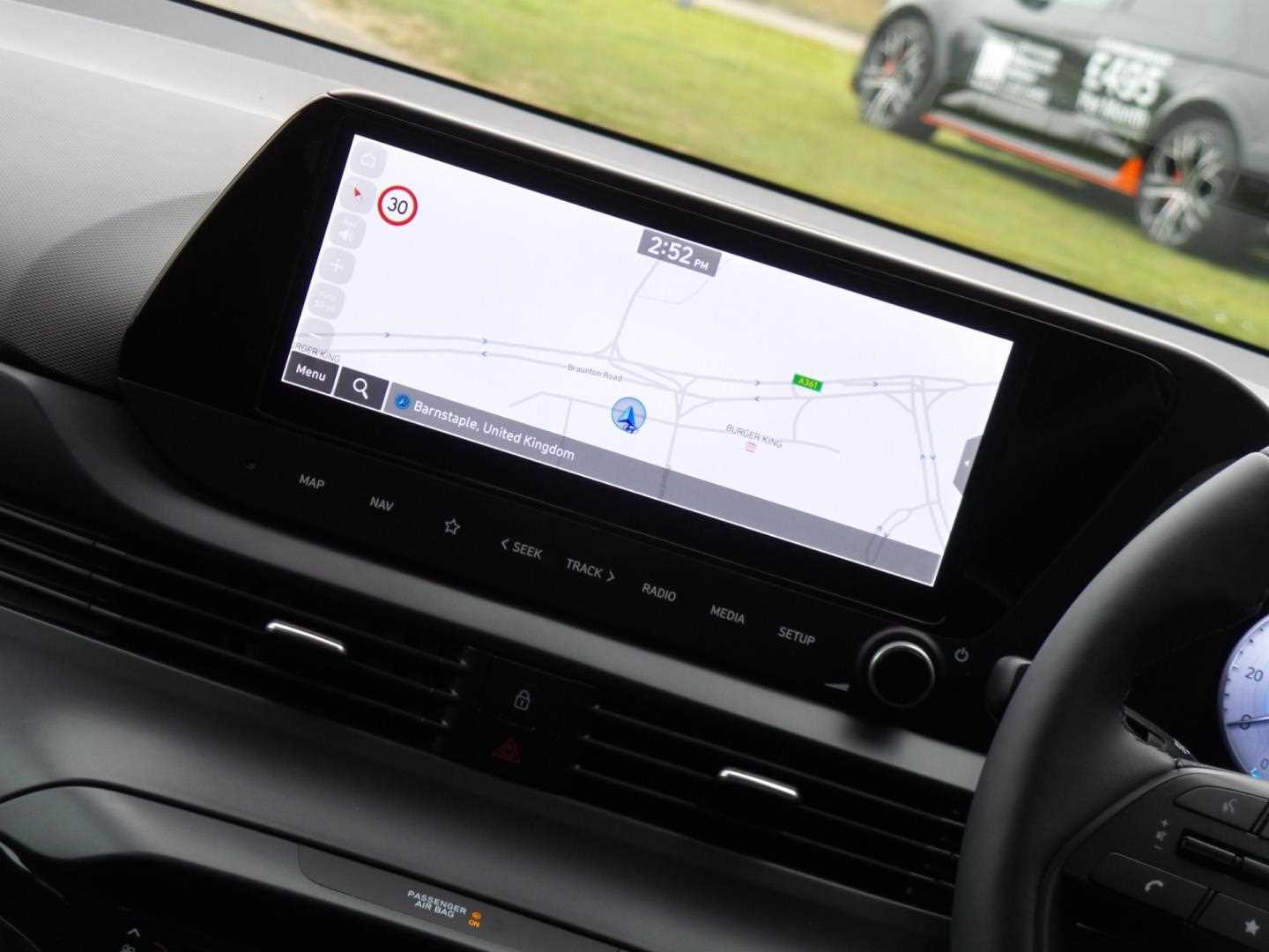 Large vehicle image