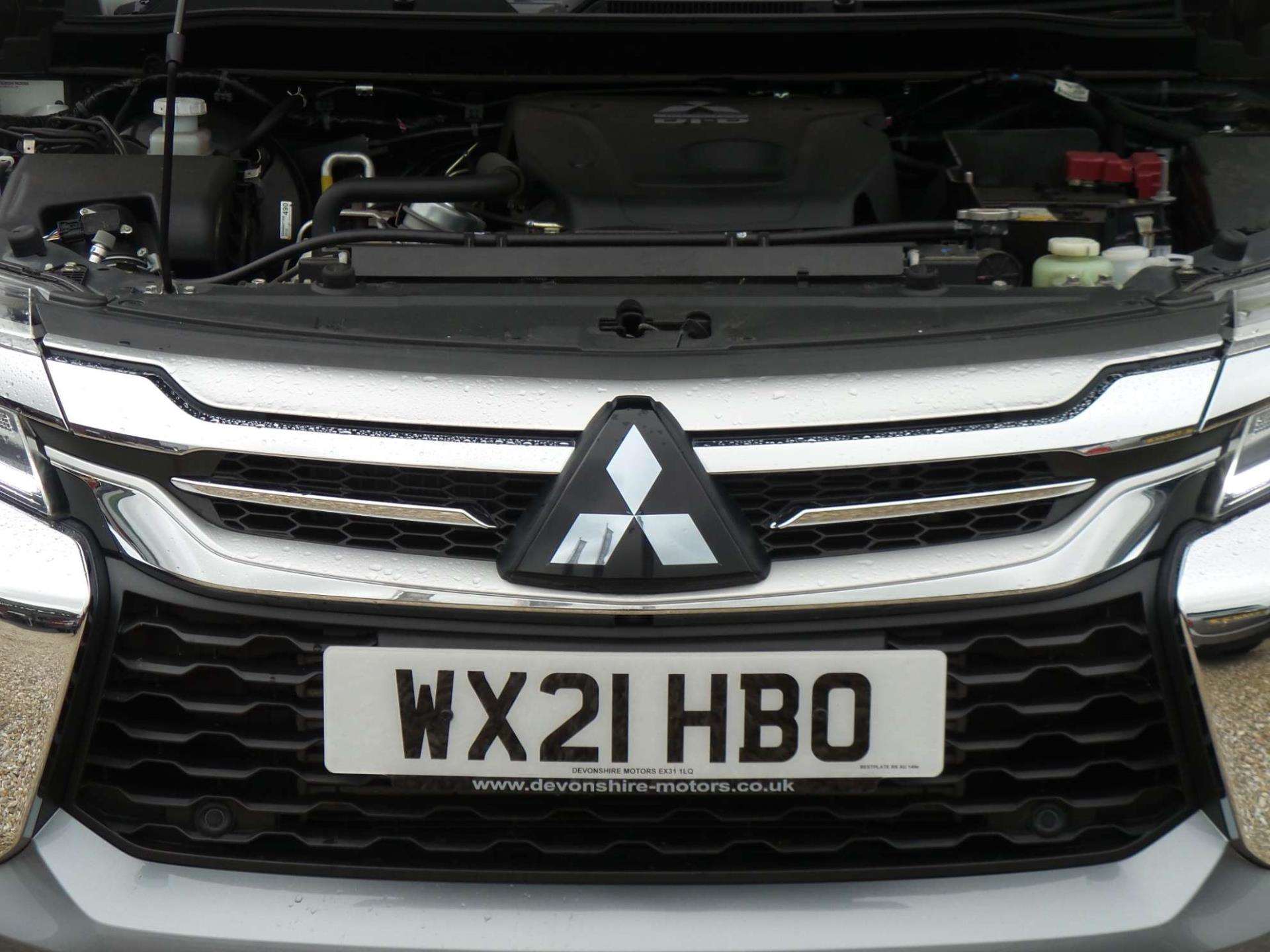 Large vehicle image