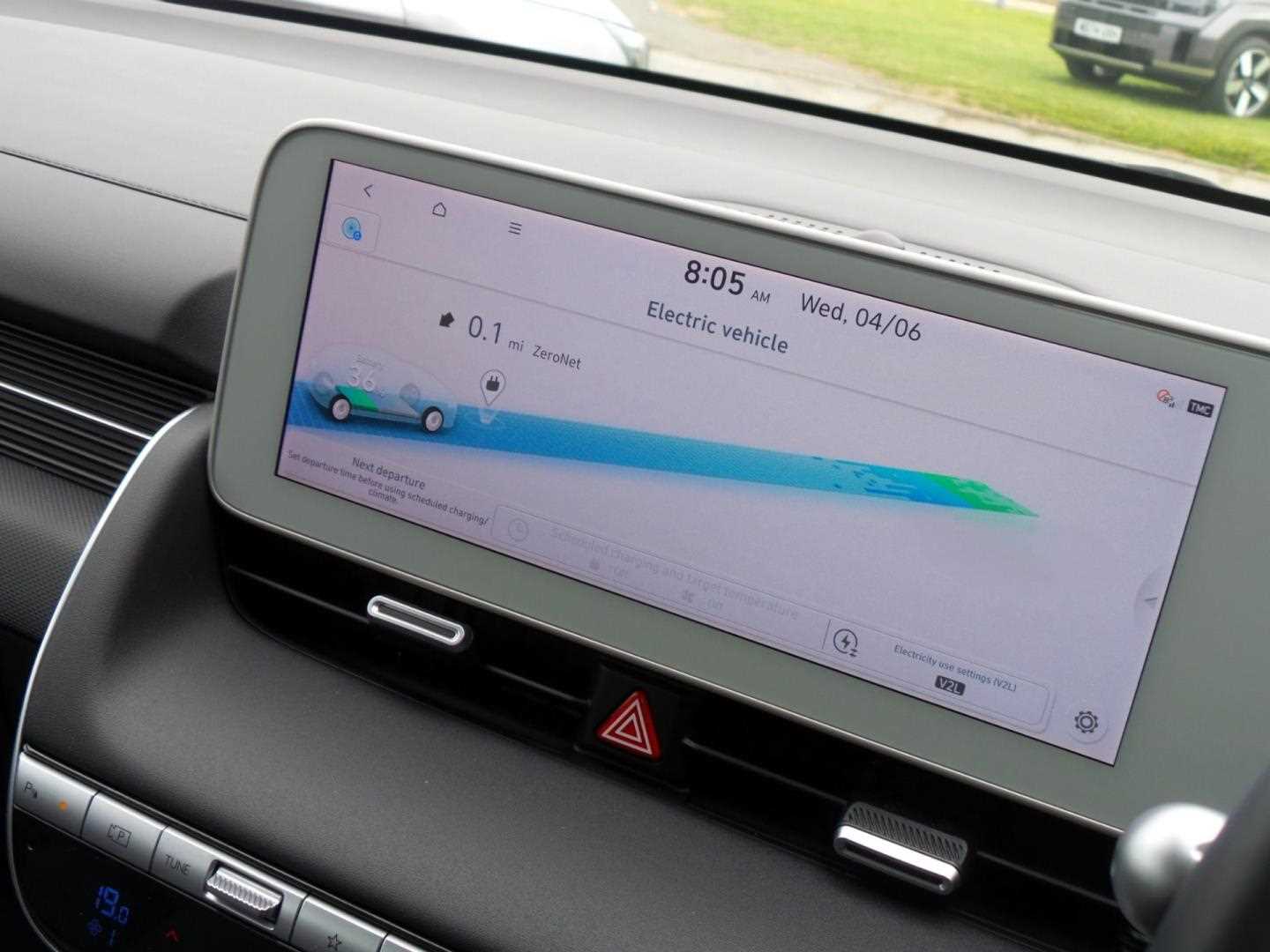Large vehicle image