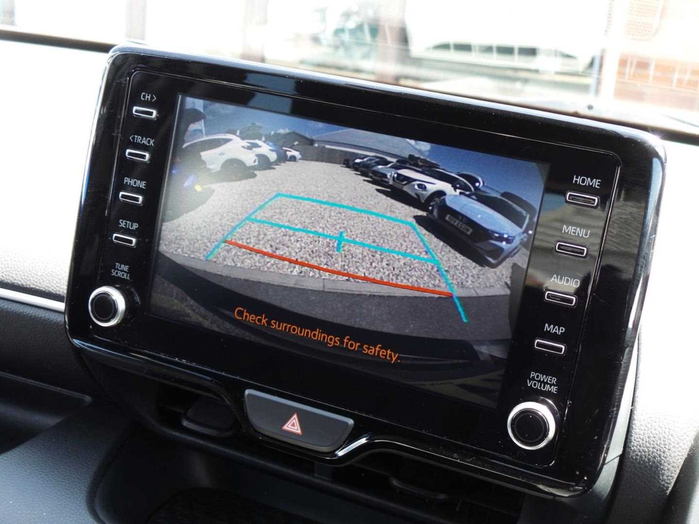 Large vehicle image