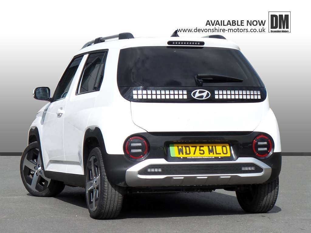 Large vehicle image