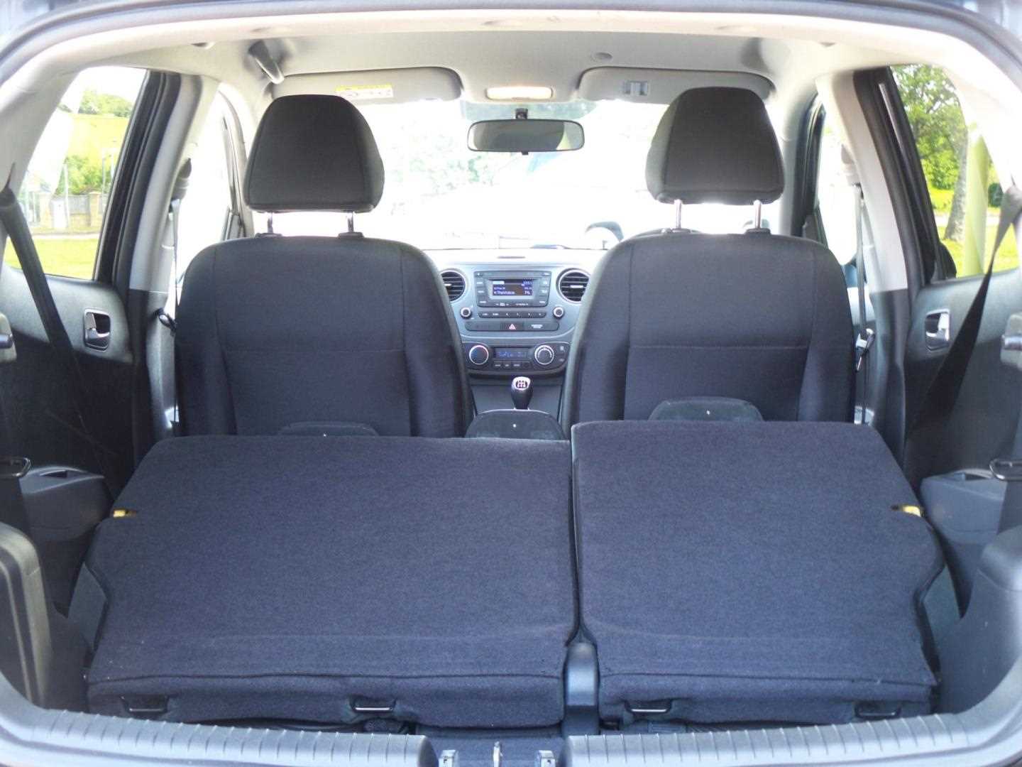 Large vehicle image
