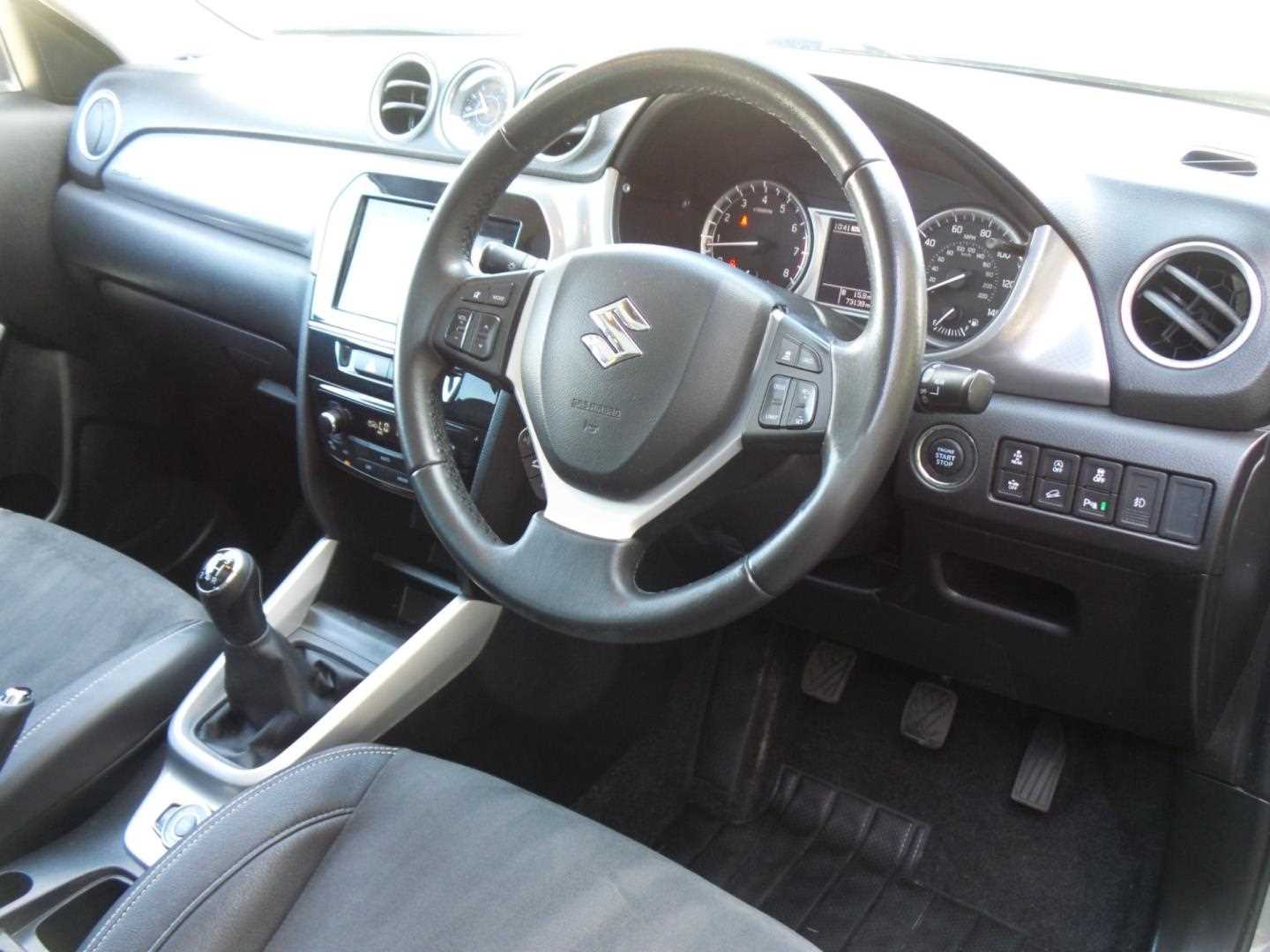 Large vehicle image