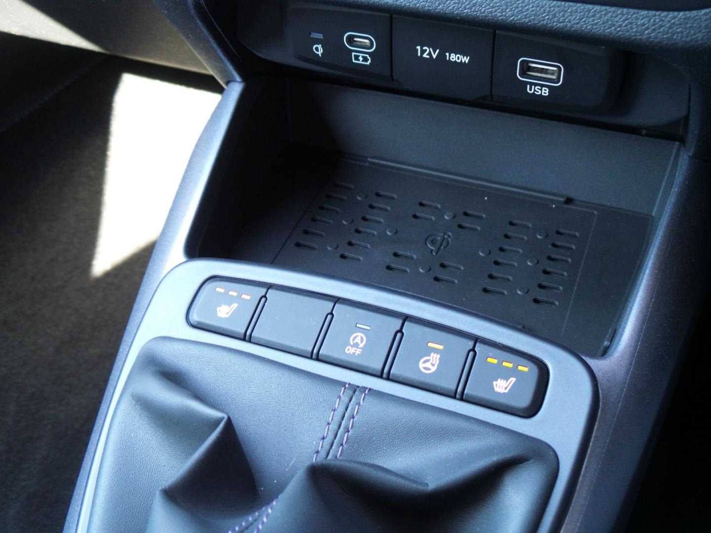 Large vehicle image