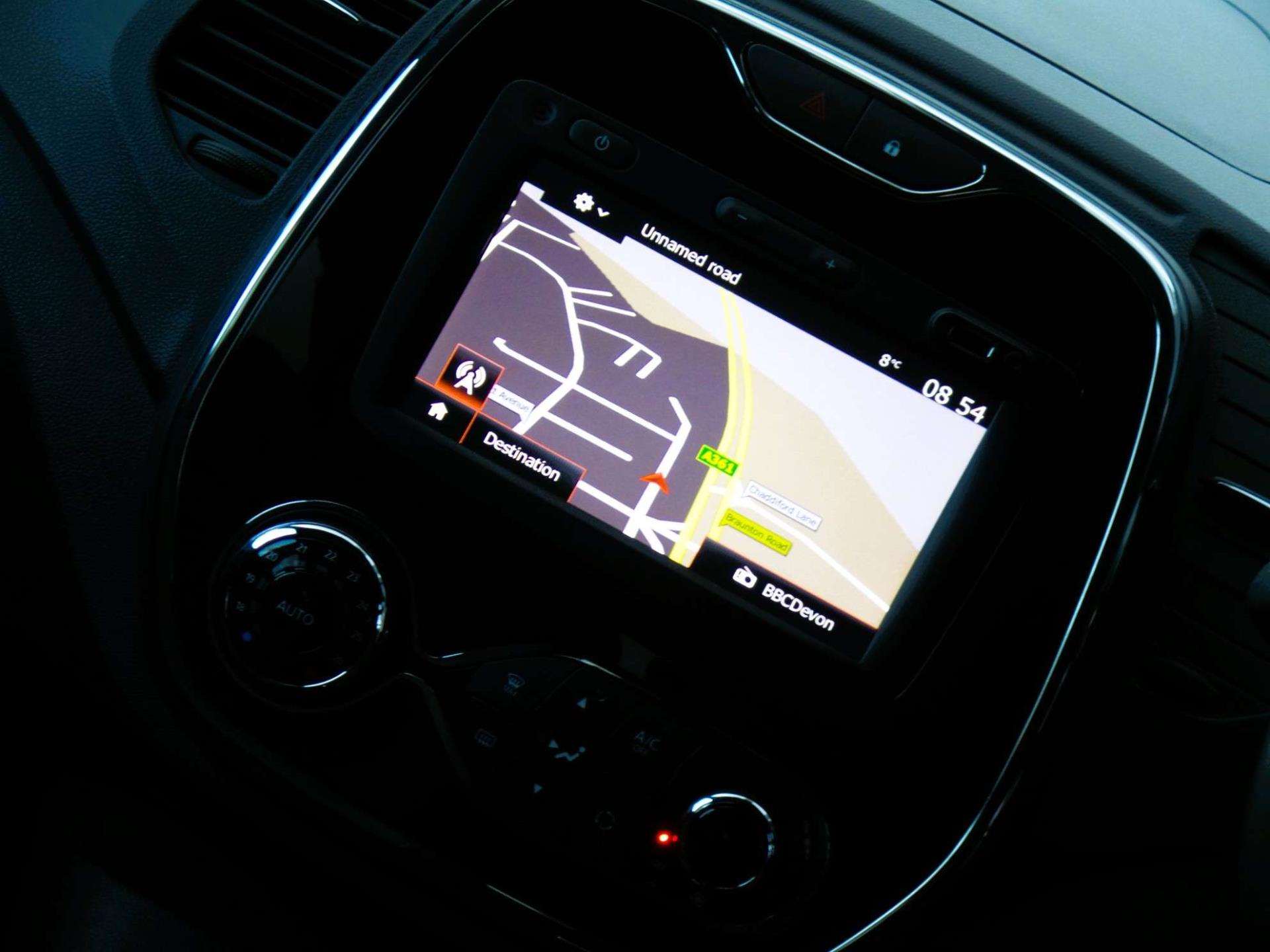 Large vehicle image