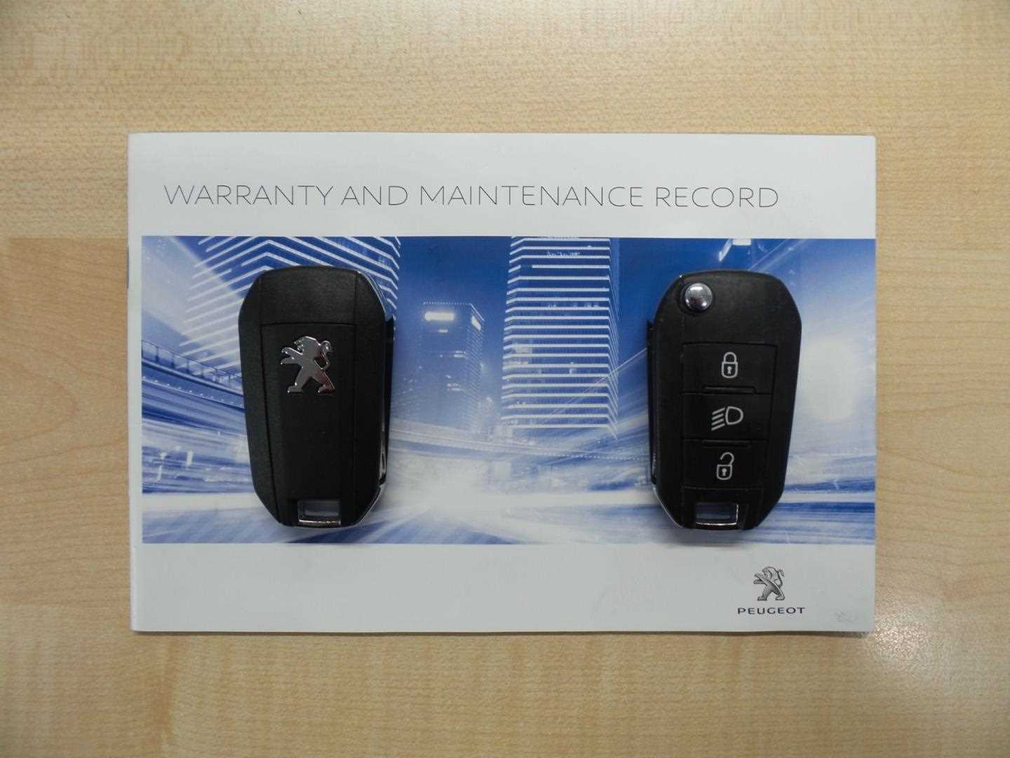 Large vehicle image