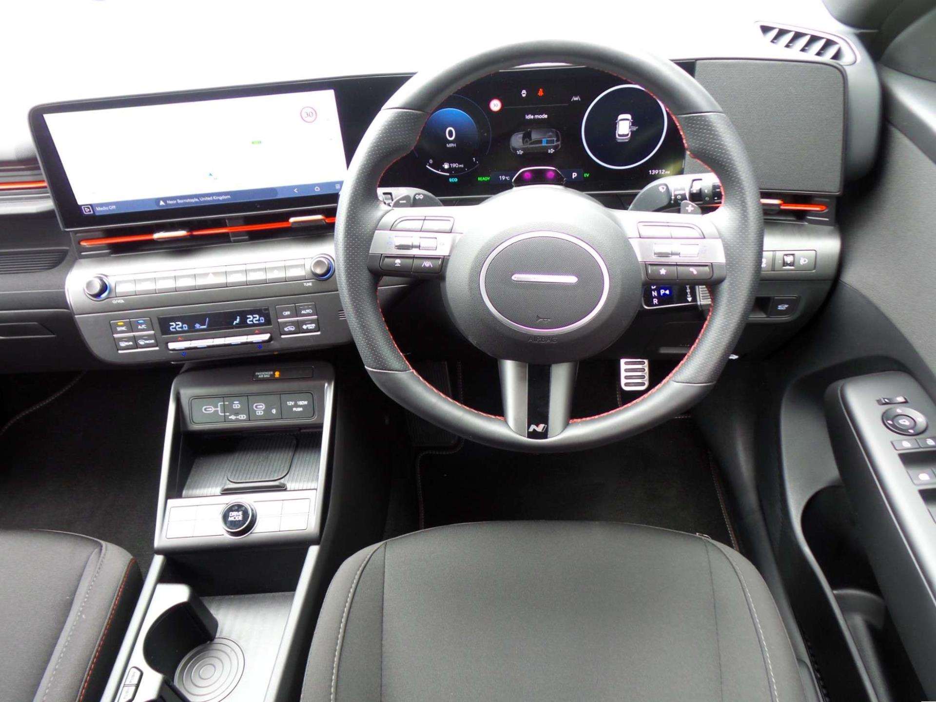 Large vehicle image