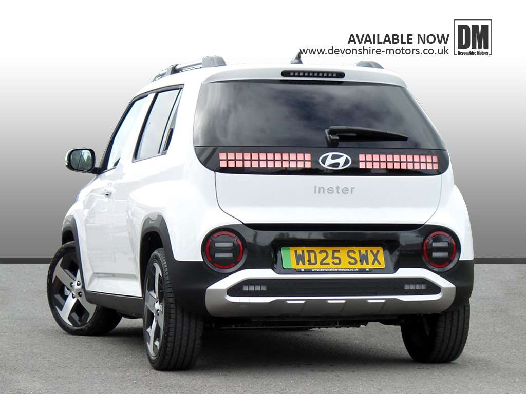 Large vehicle image