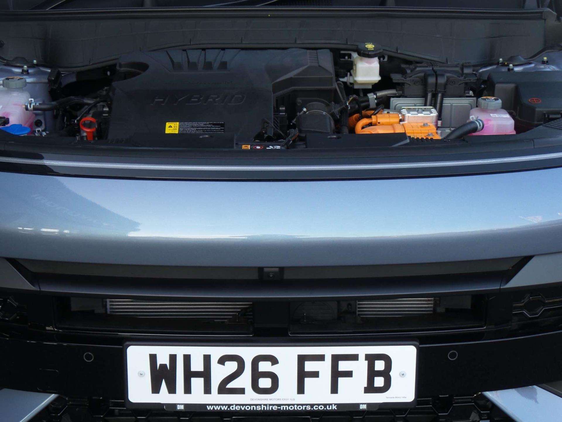 Large vehicle image