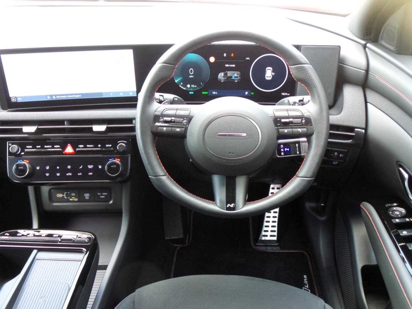 Large vehicle image