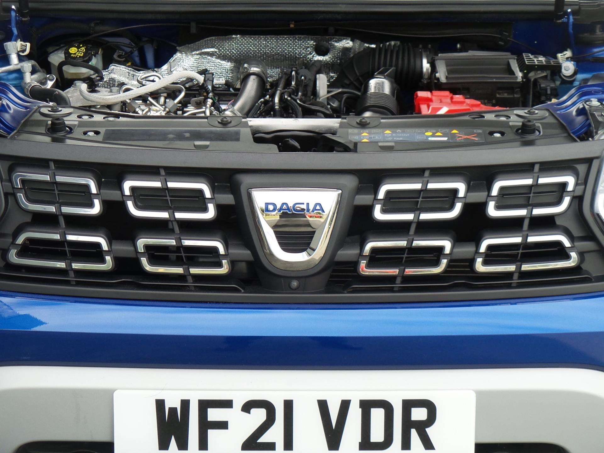 Large vehicle image