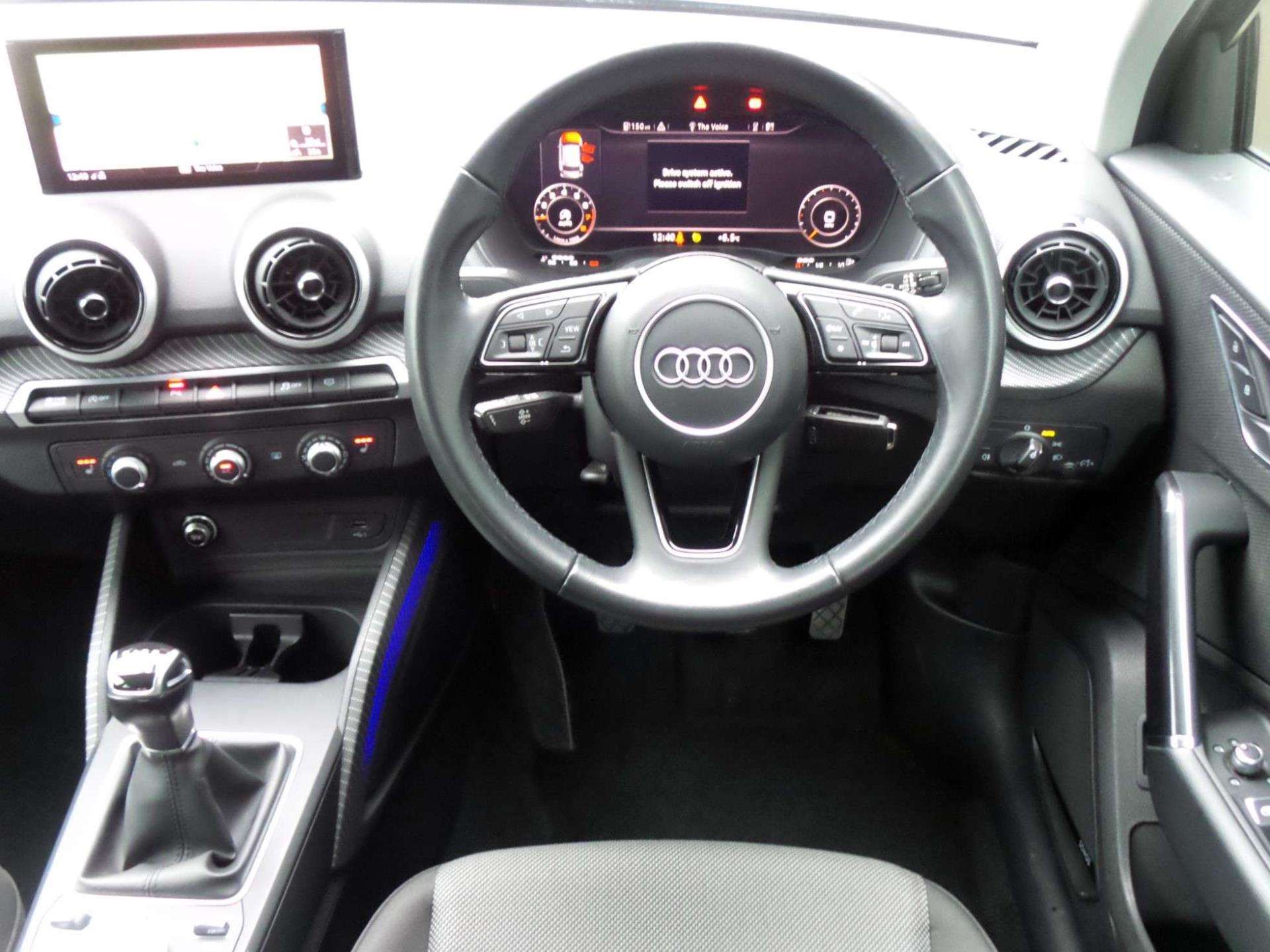 Large vehicle image