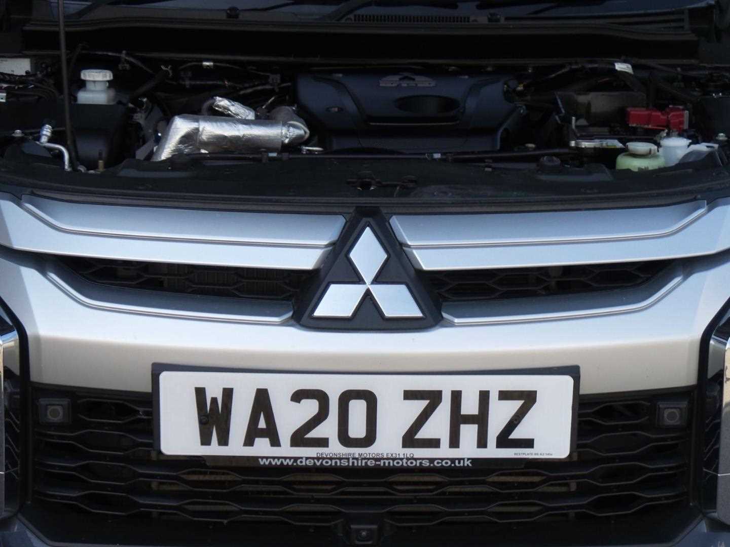 Large vehicle image