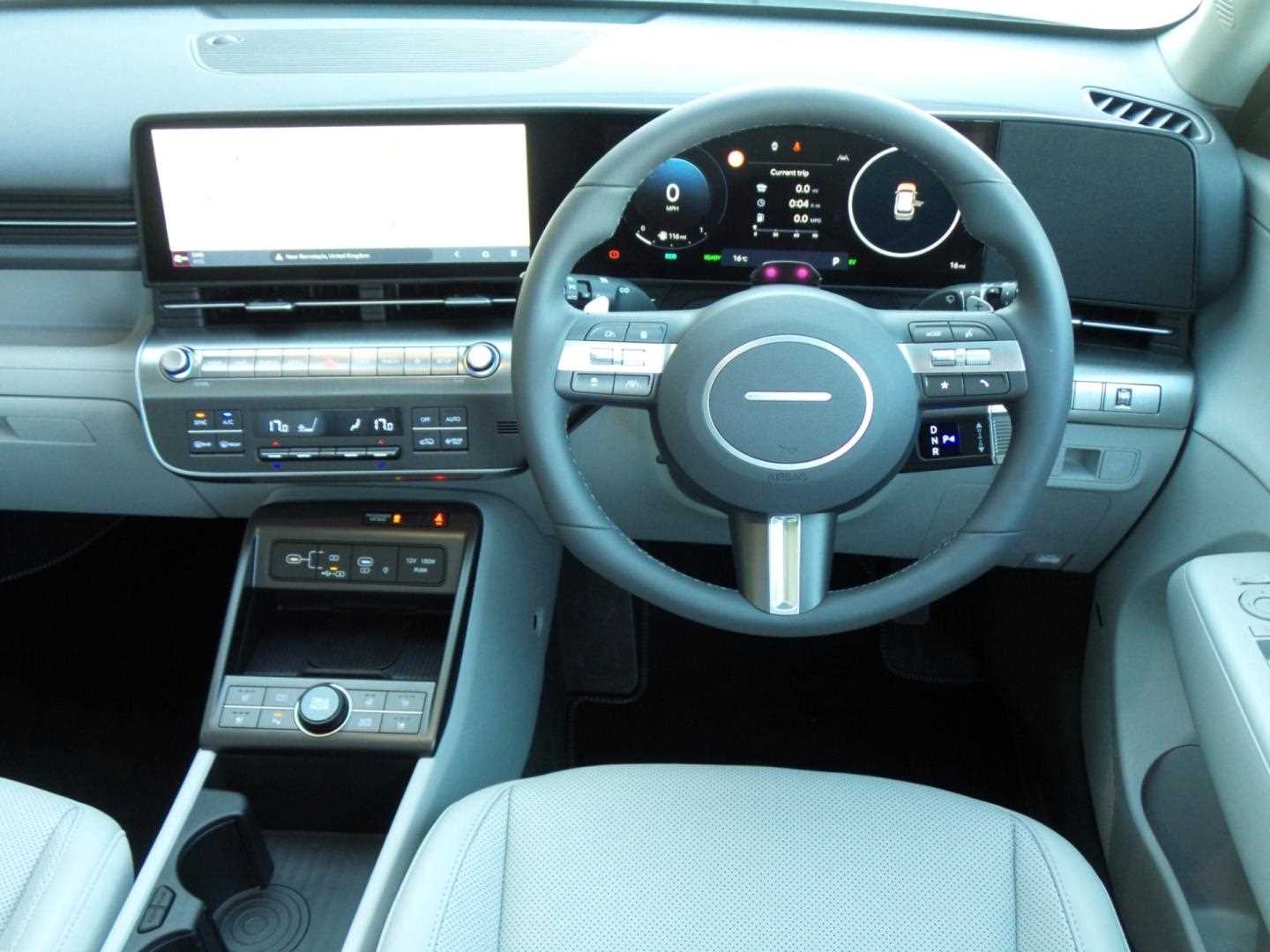 Large vehicle image