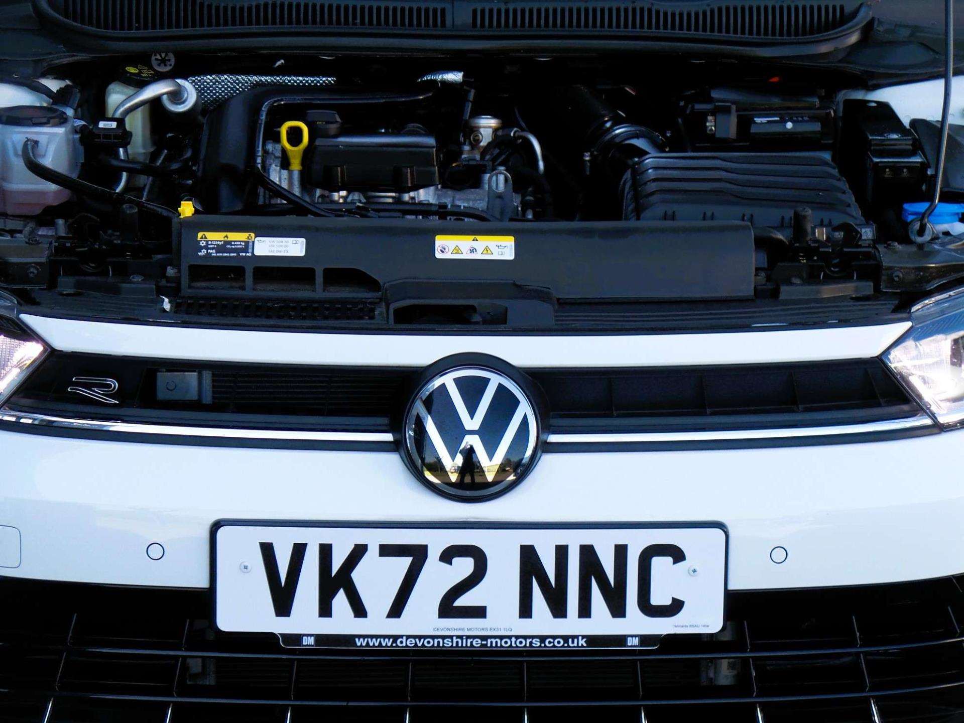 Large vehicle image