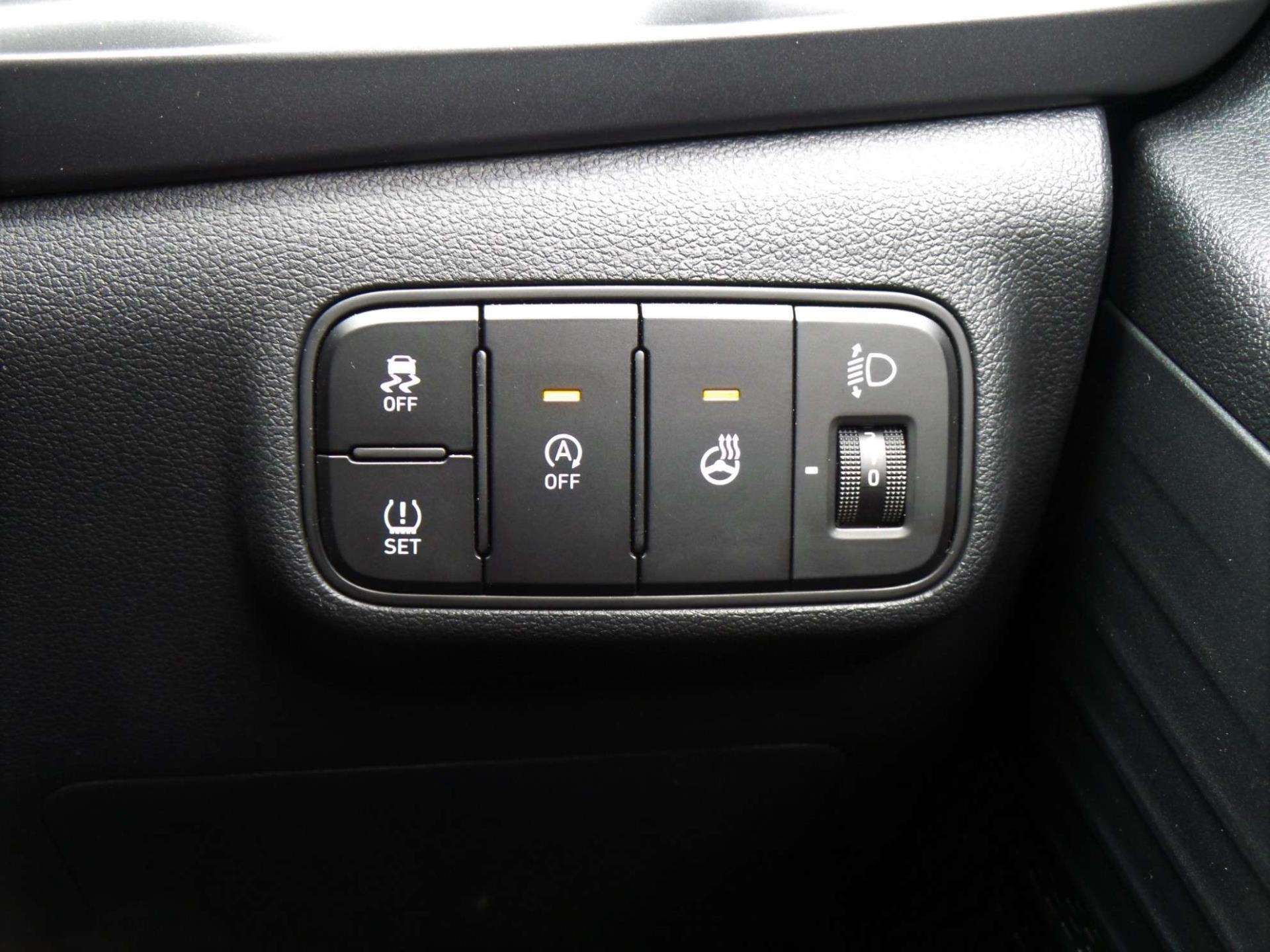 Large vehicle image