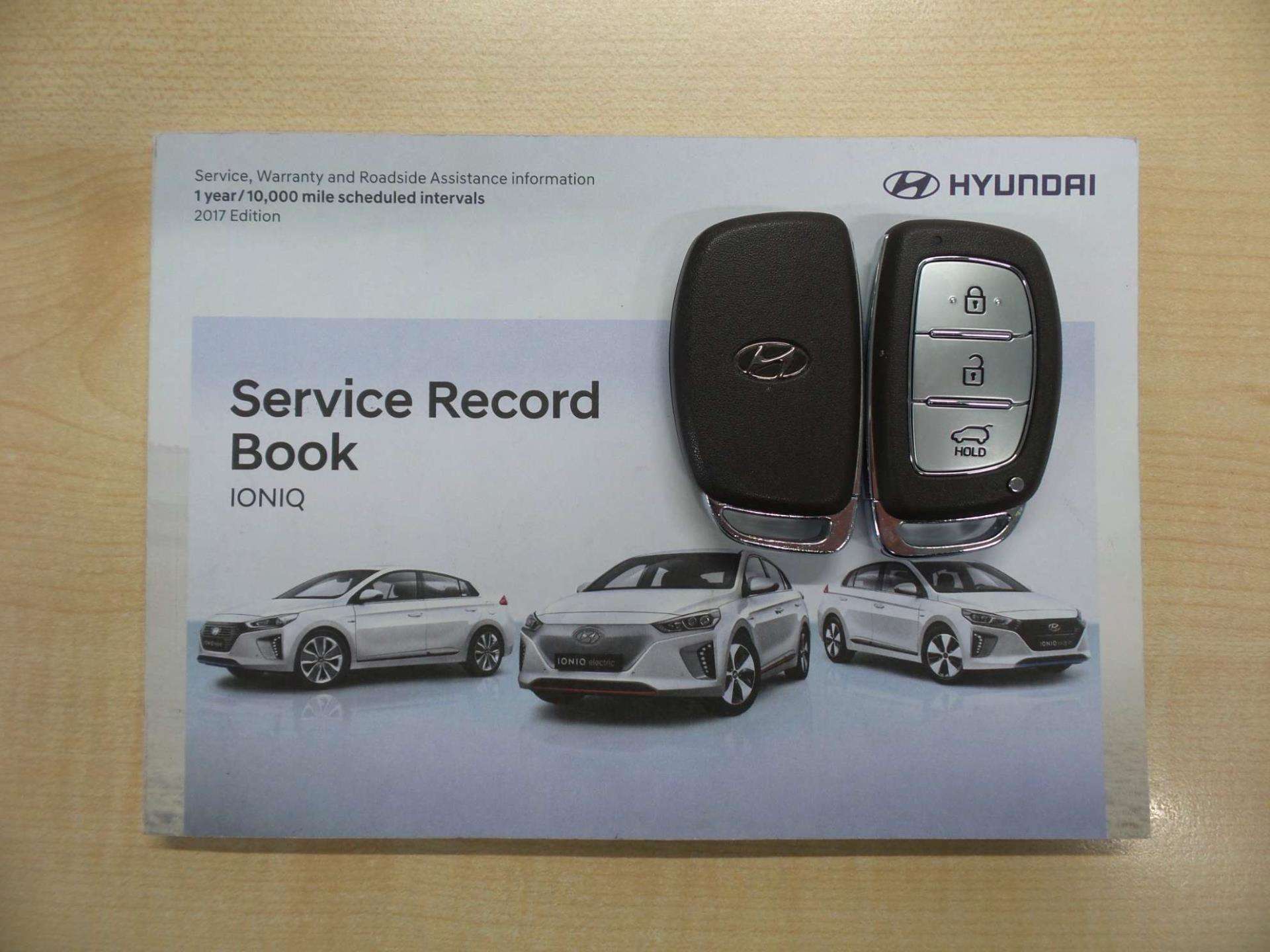 Large vehicle image