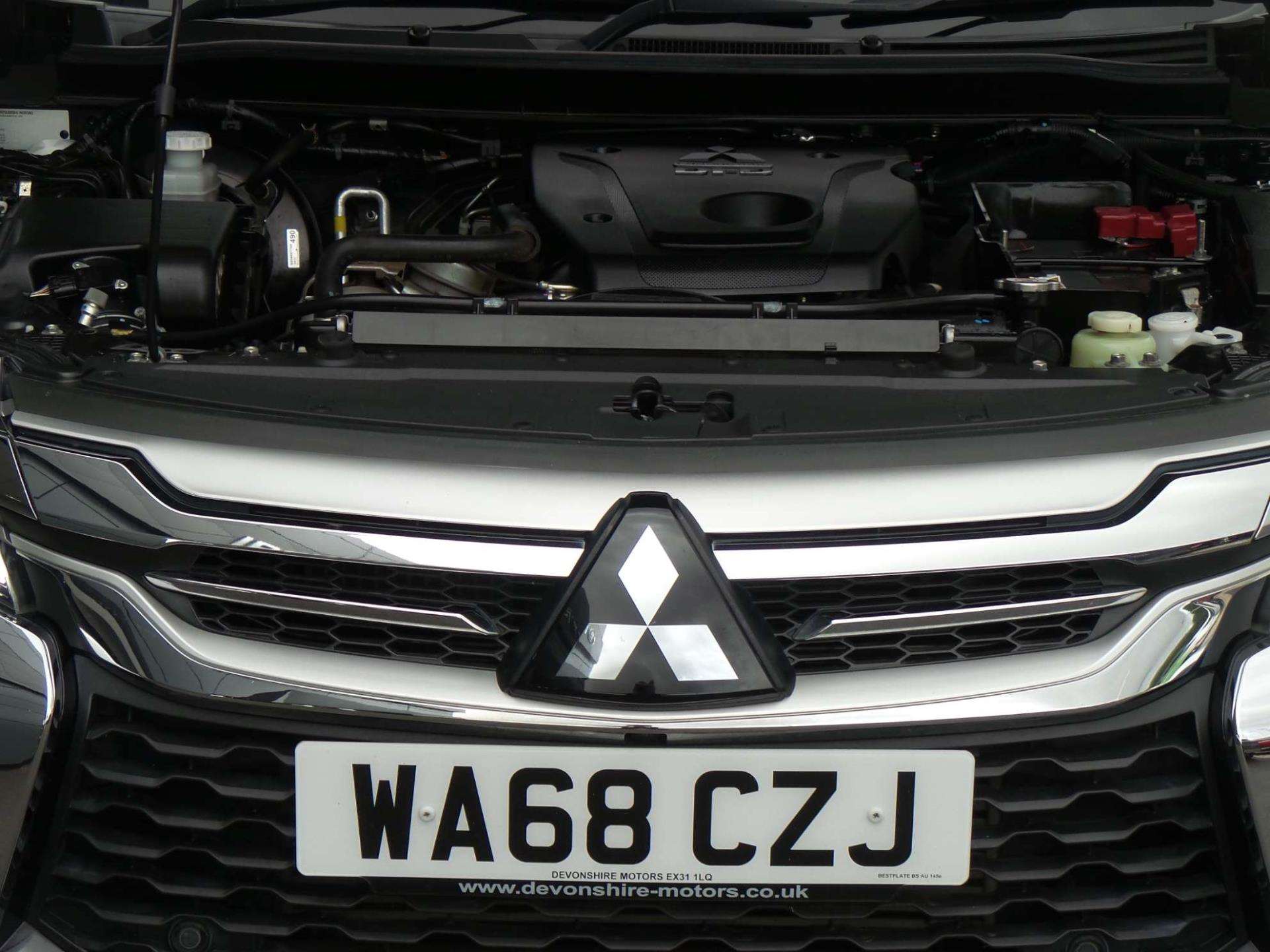 Large vehicle image