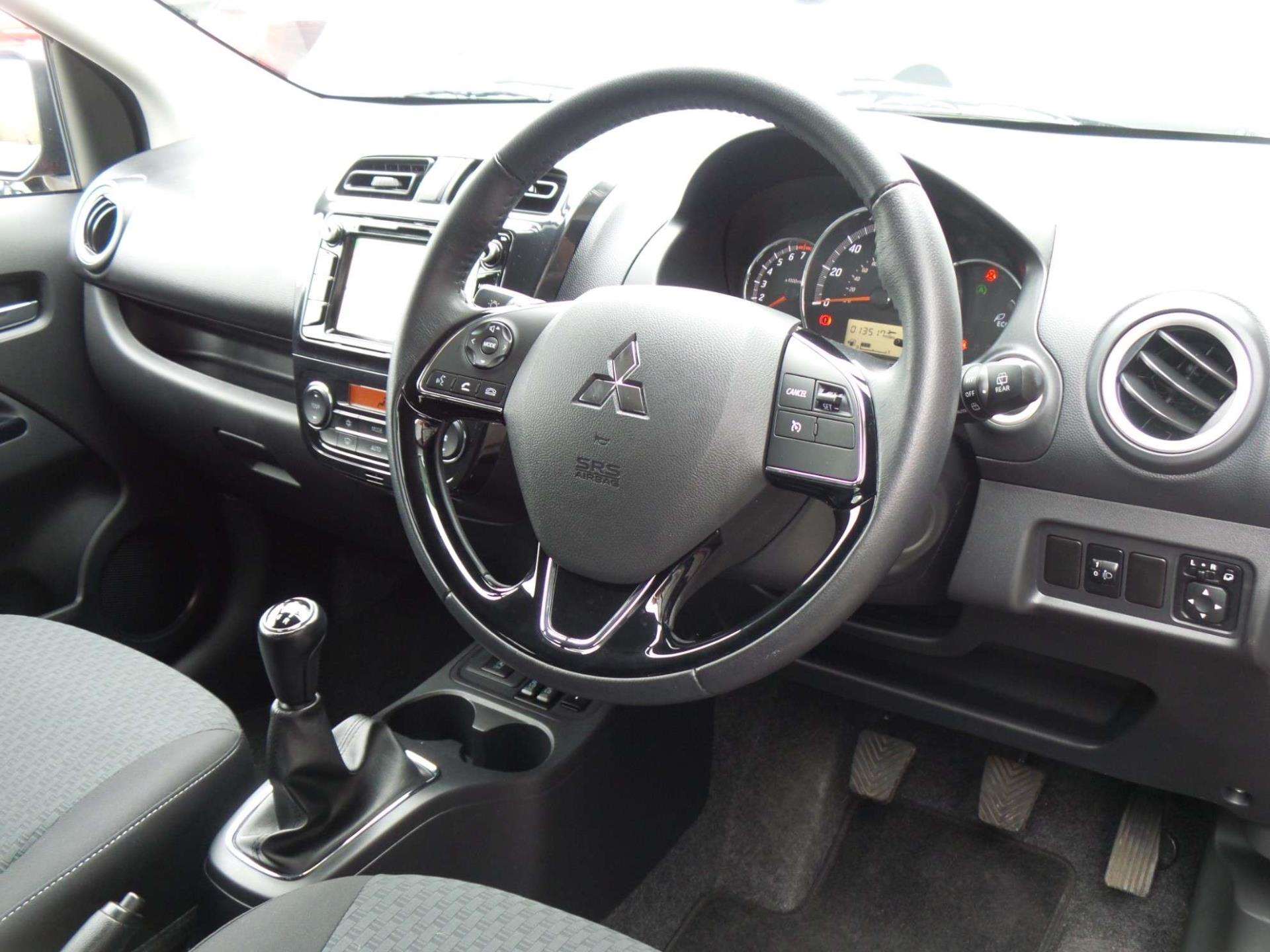 Large vehicle image