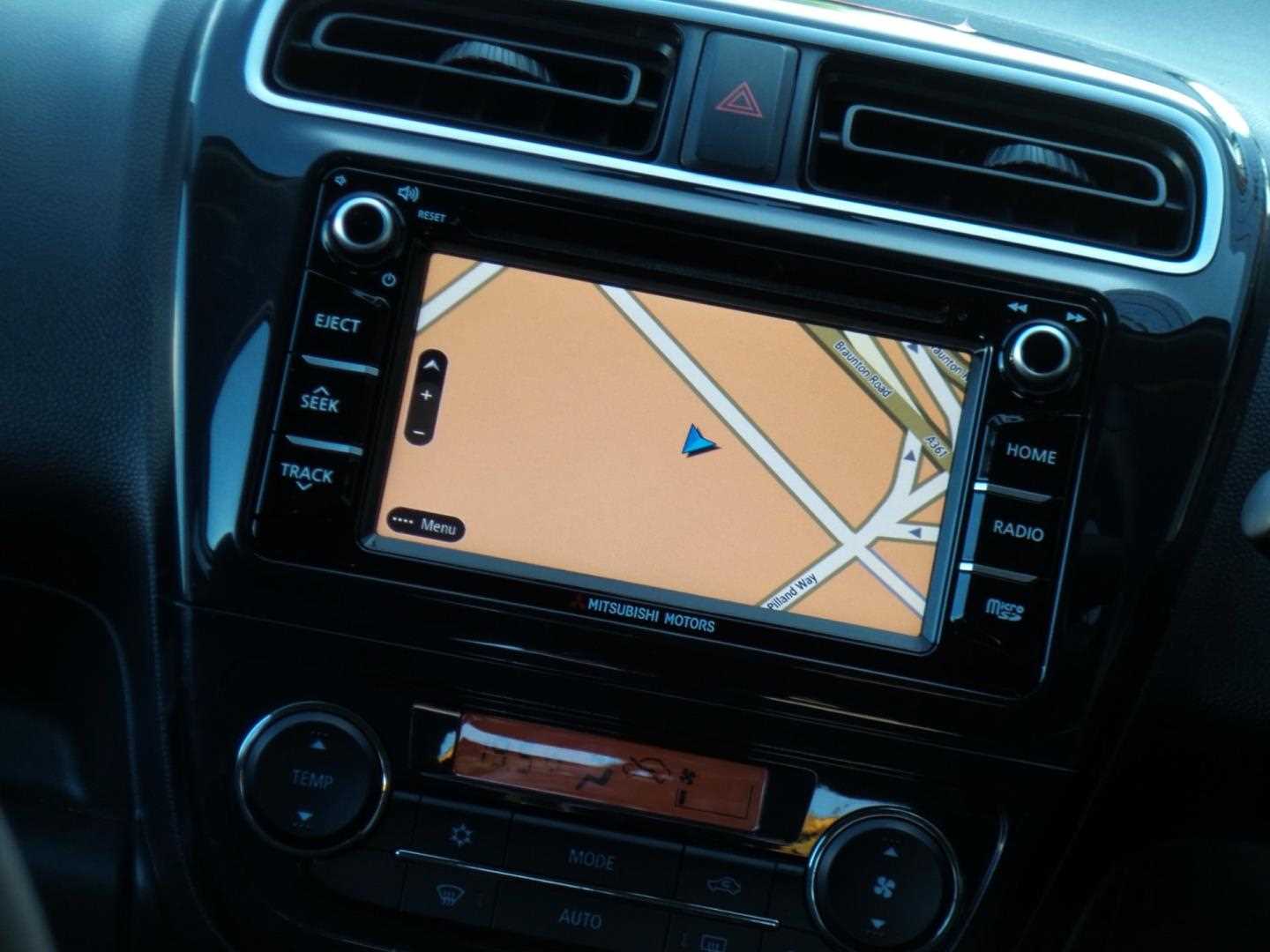 Large vehicle image