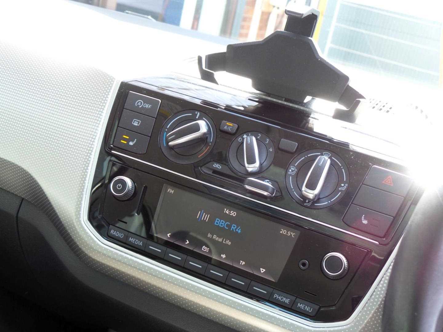 Large vehicle image