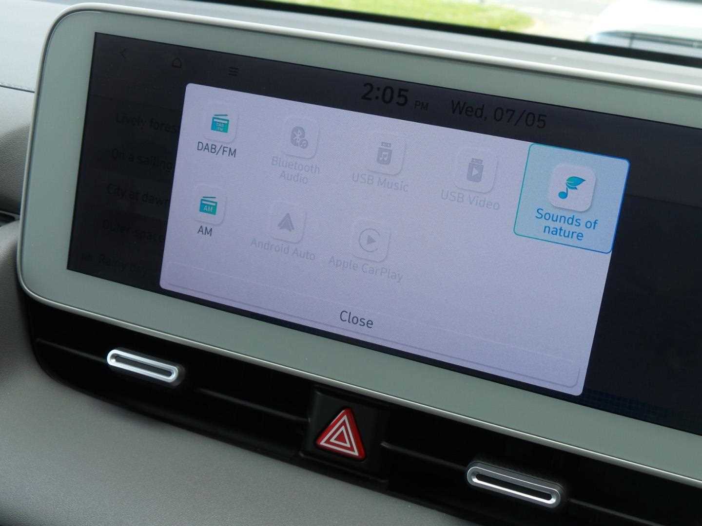 Large vehicle image