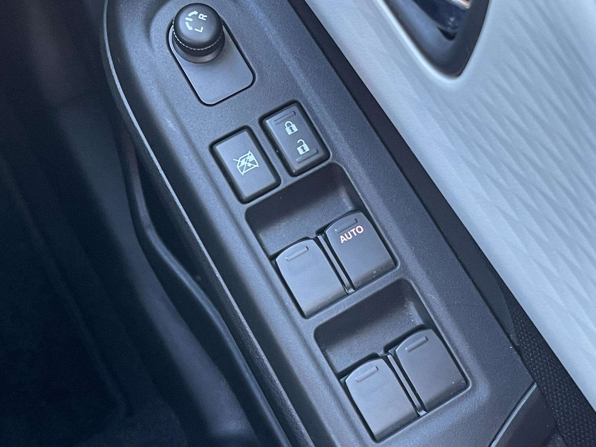  Suzuki SWIFT 1.2 Mild Hybrid Motion 5dr 2024 25