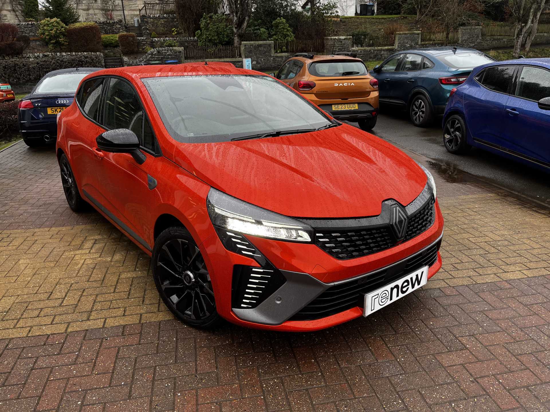 Renault CLIO Hat 1.6 E-tech Full Hy Espt/alpn Au