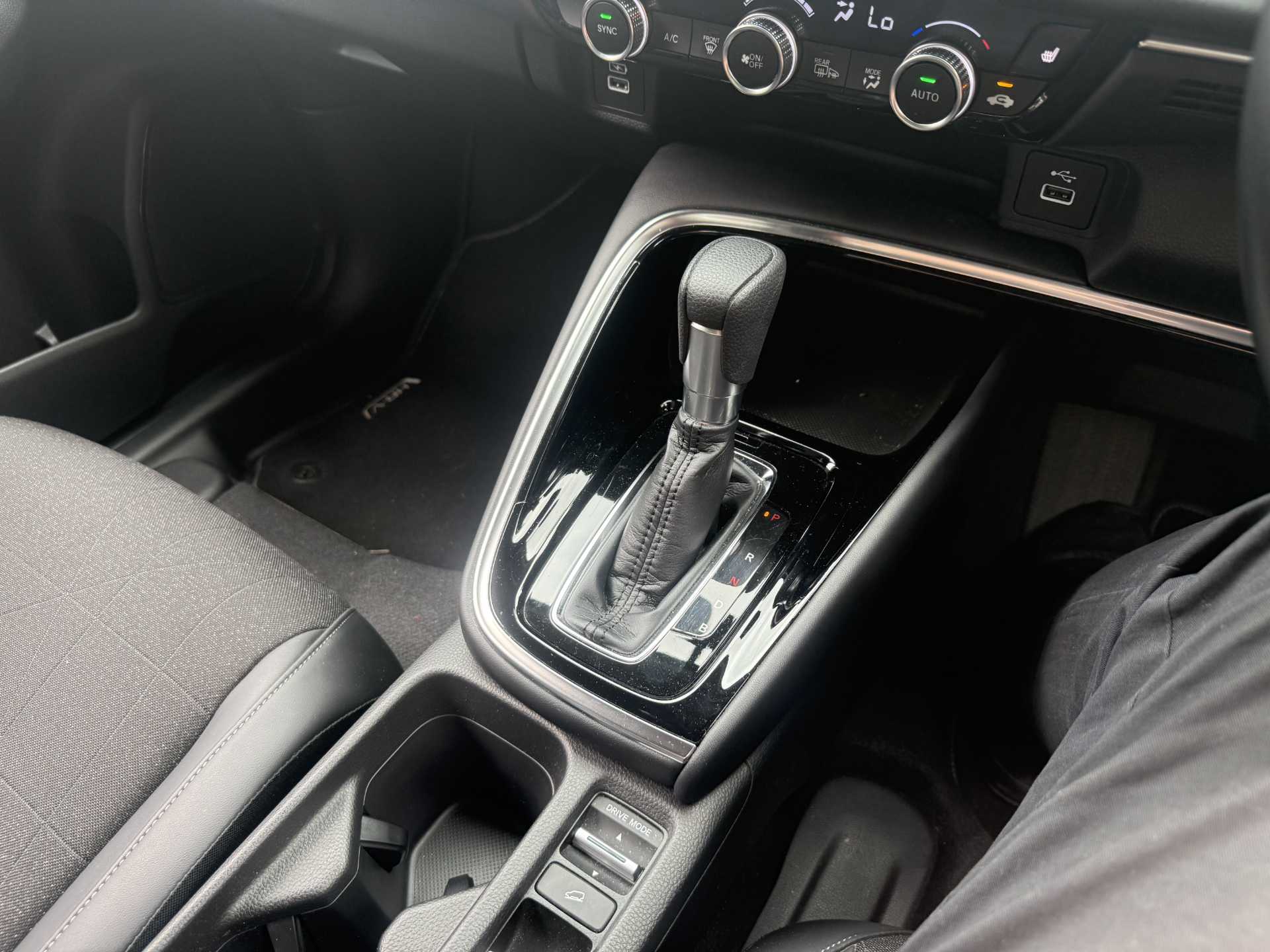 HR-V