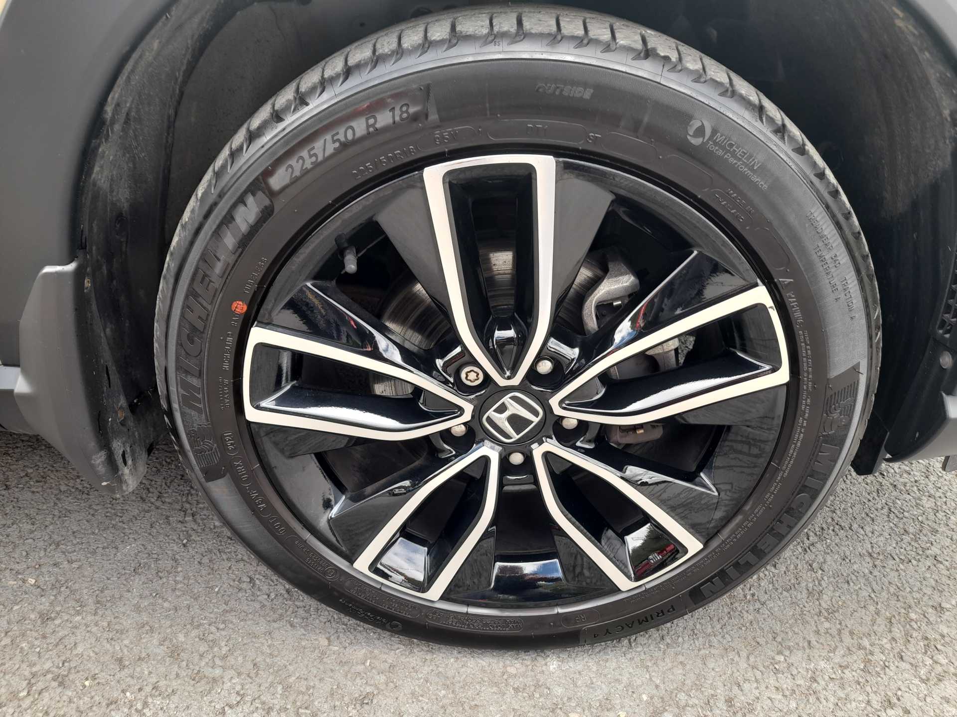 HR-V