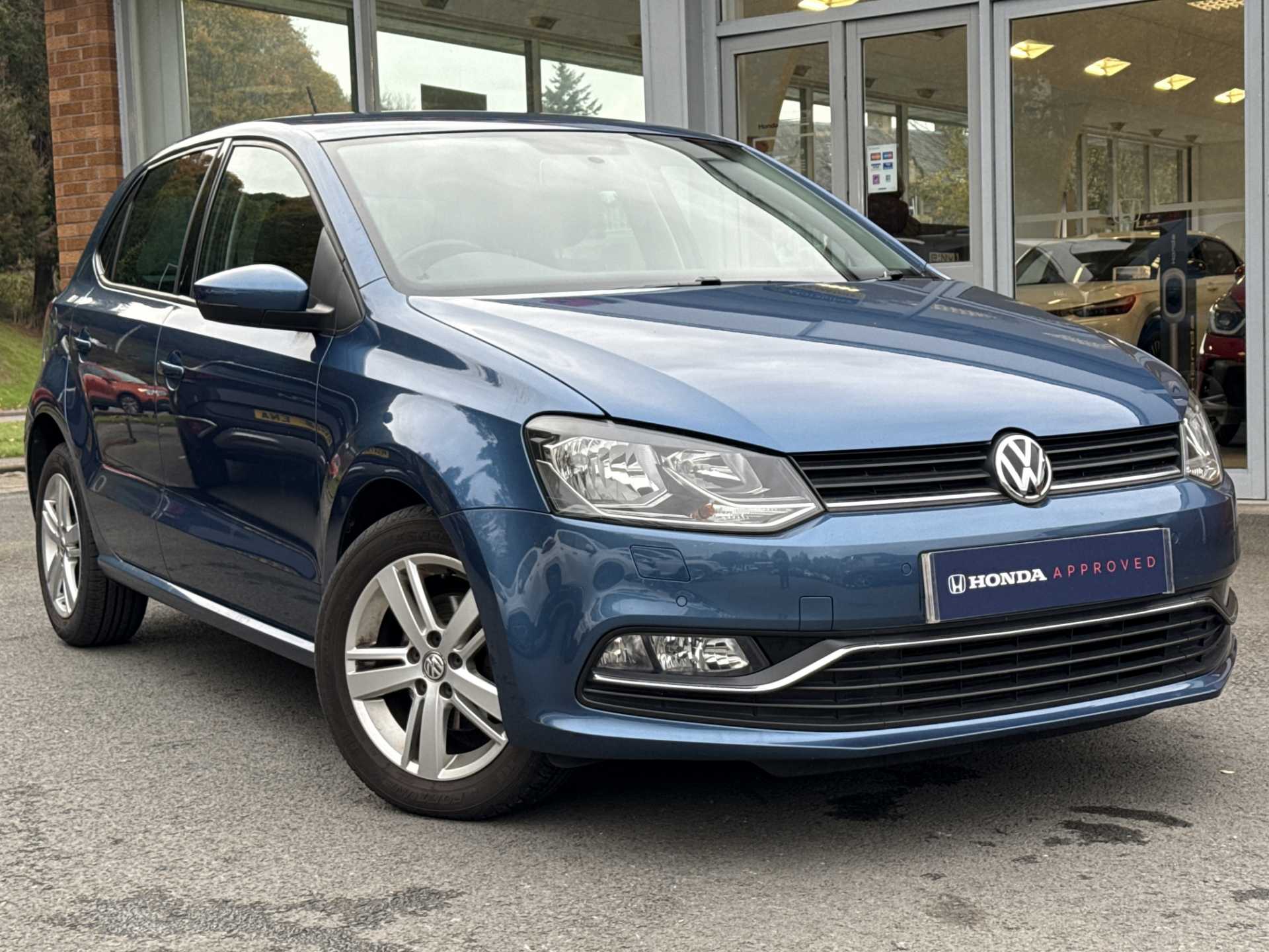 Volkswagen Polo 1.2 TSI Match Auto