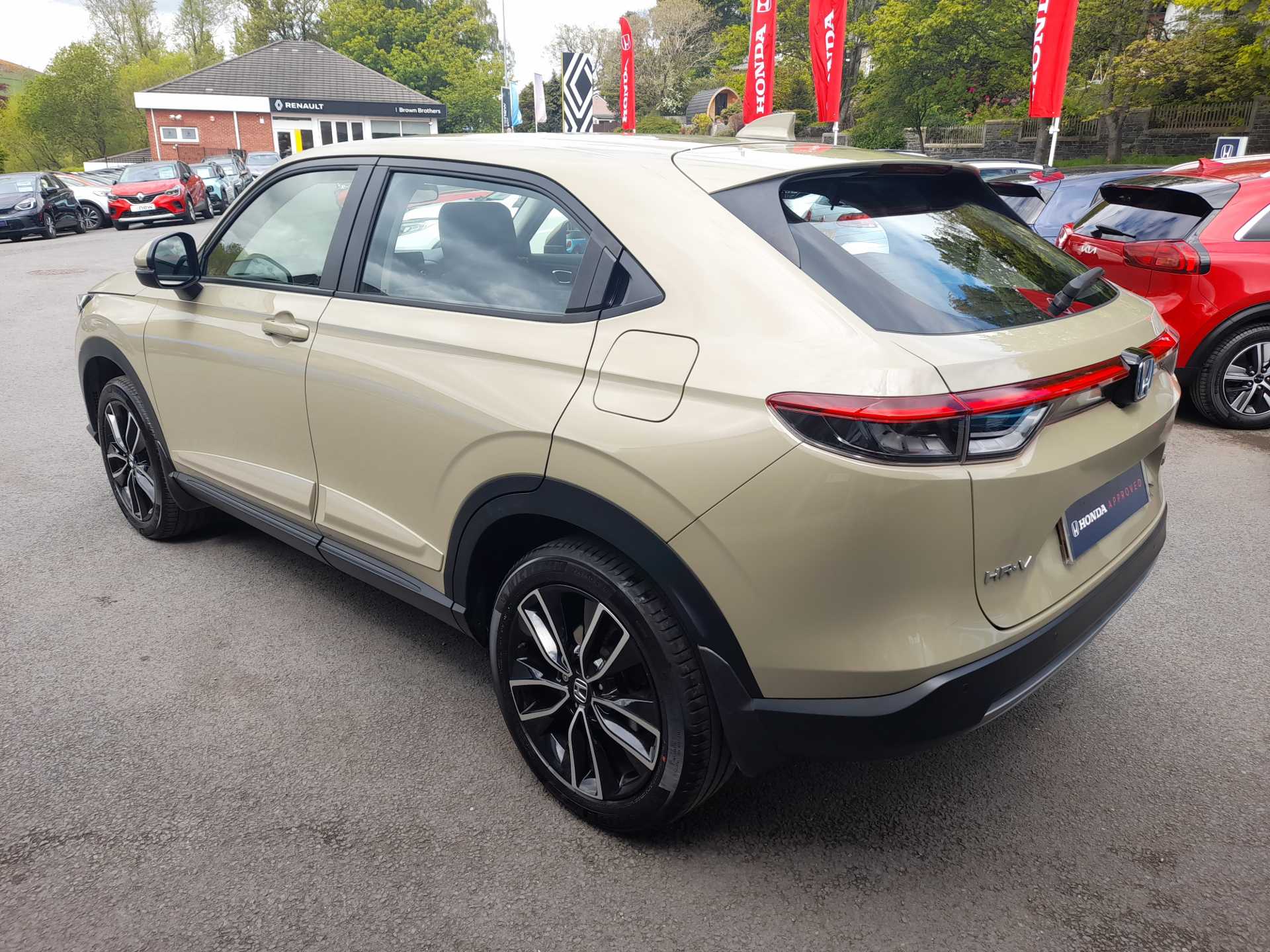 HR-V