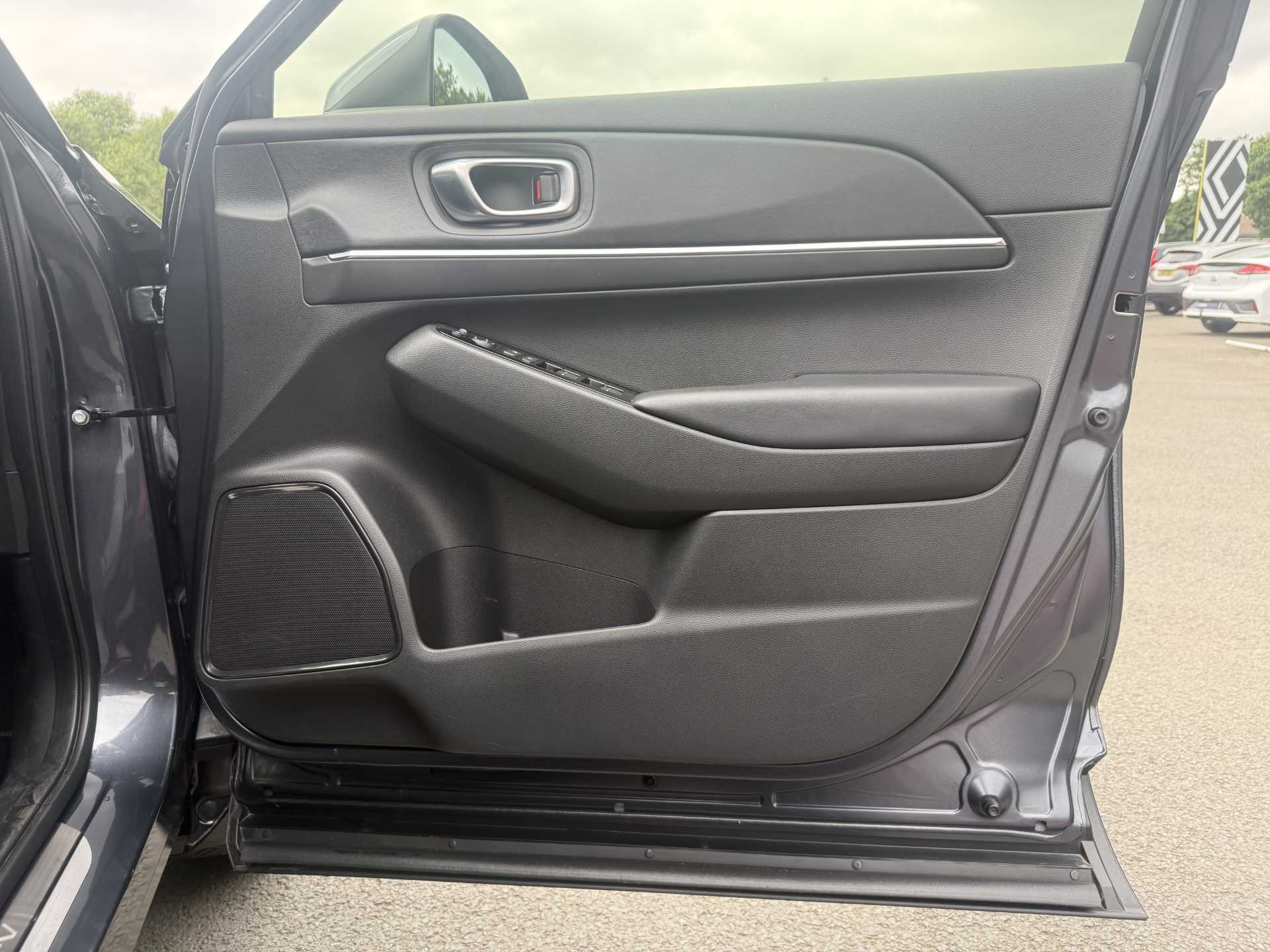 HR-V