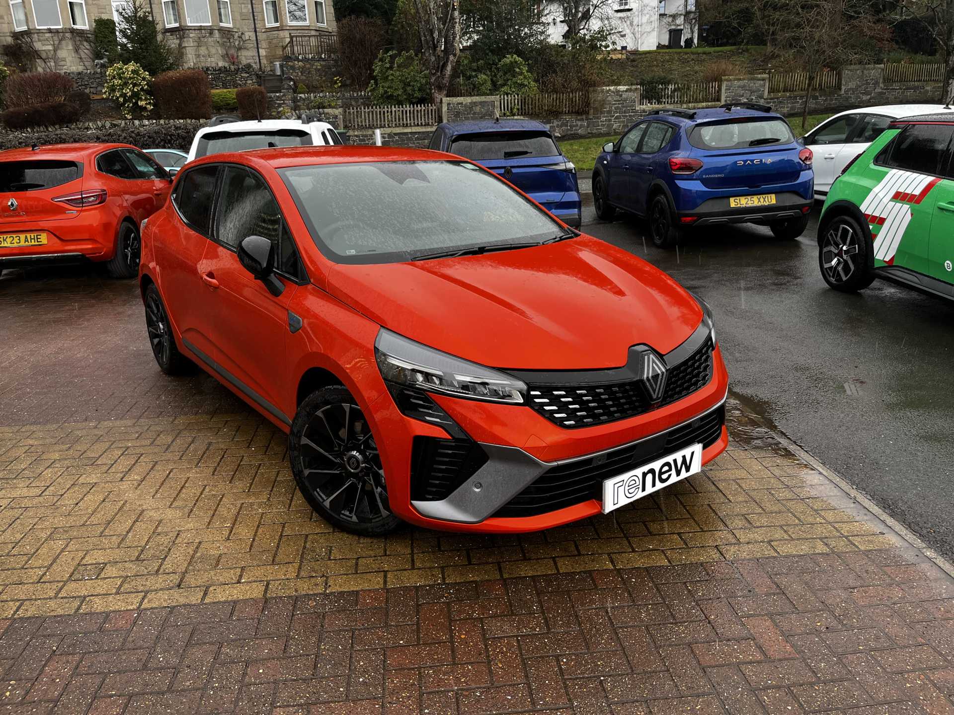 Renault CLIO 1.6 E-TECH FH 145 Iconic Esprit Alpine
