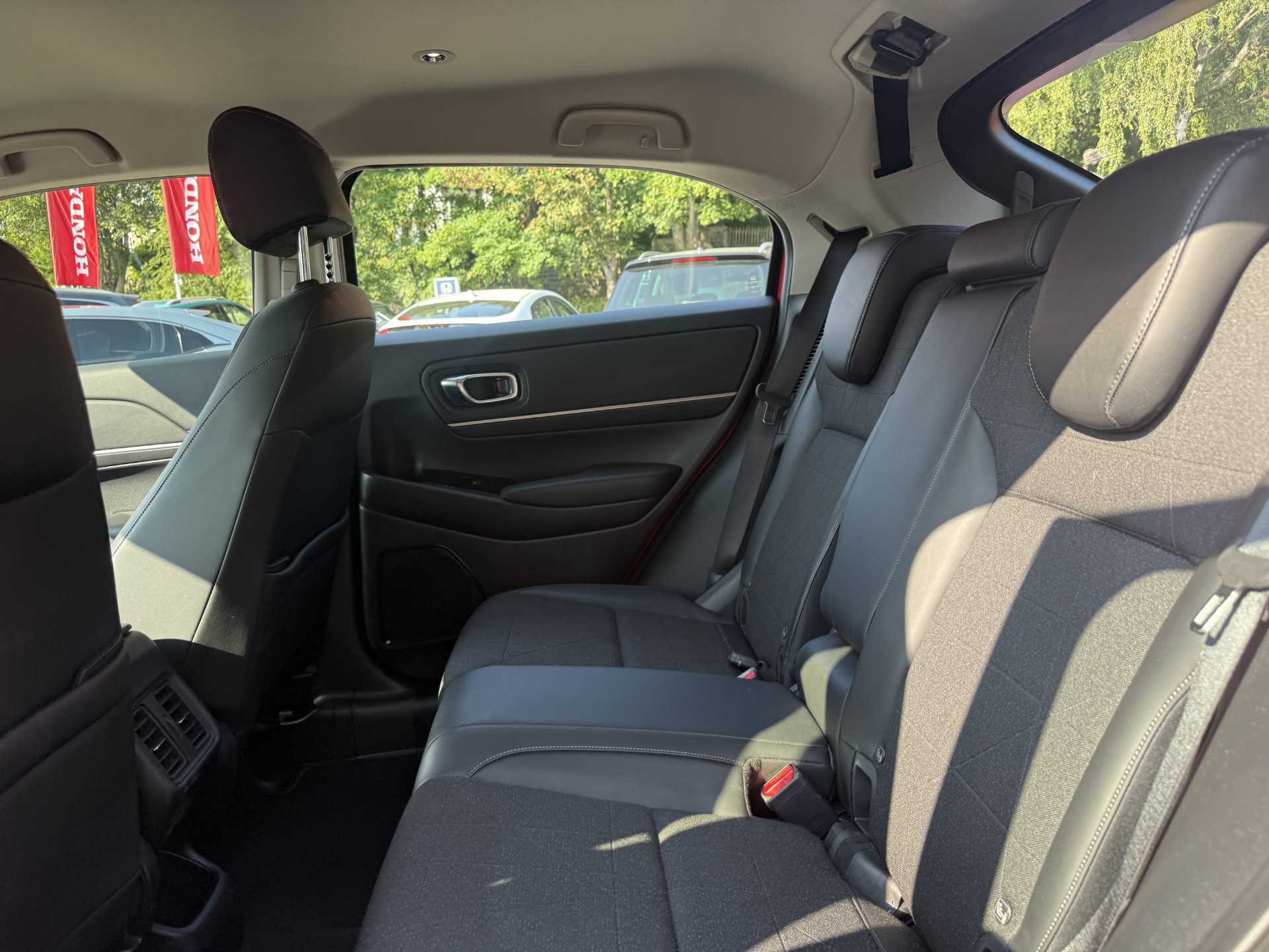 HR-V