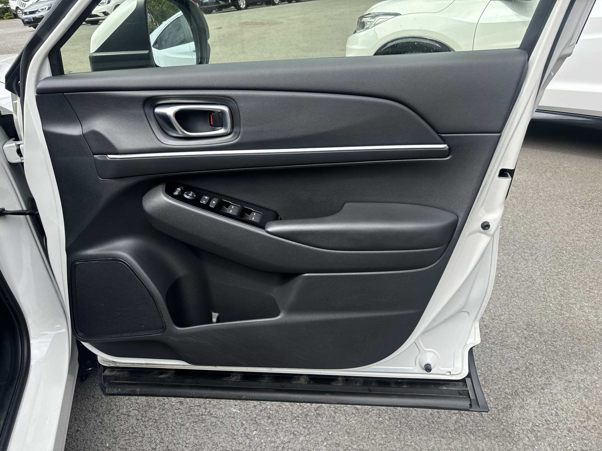 HR-V