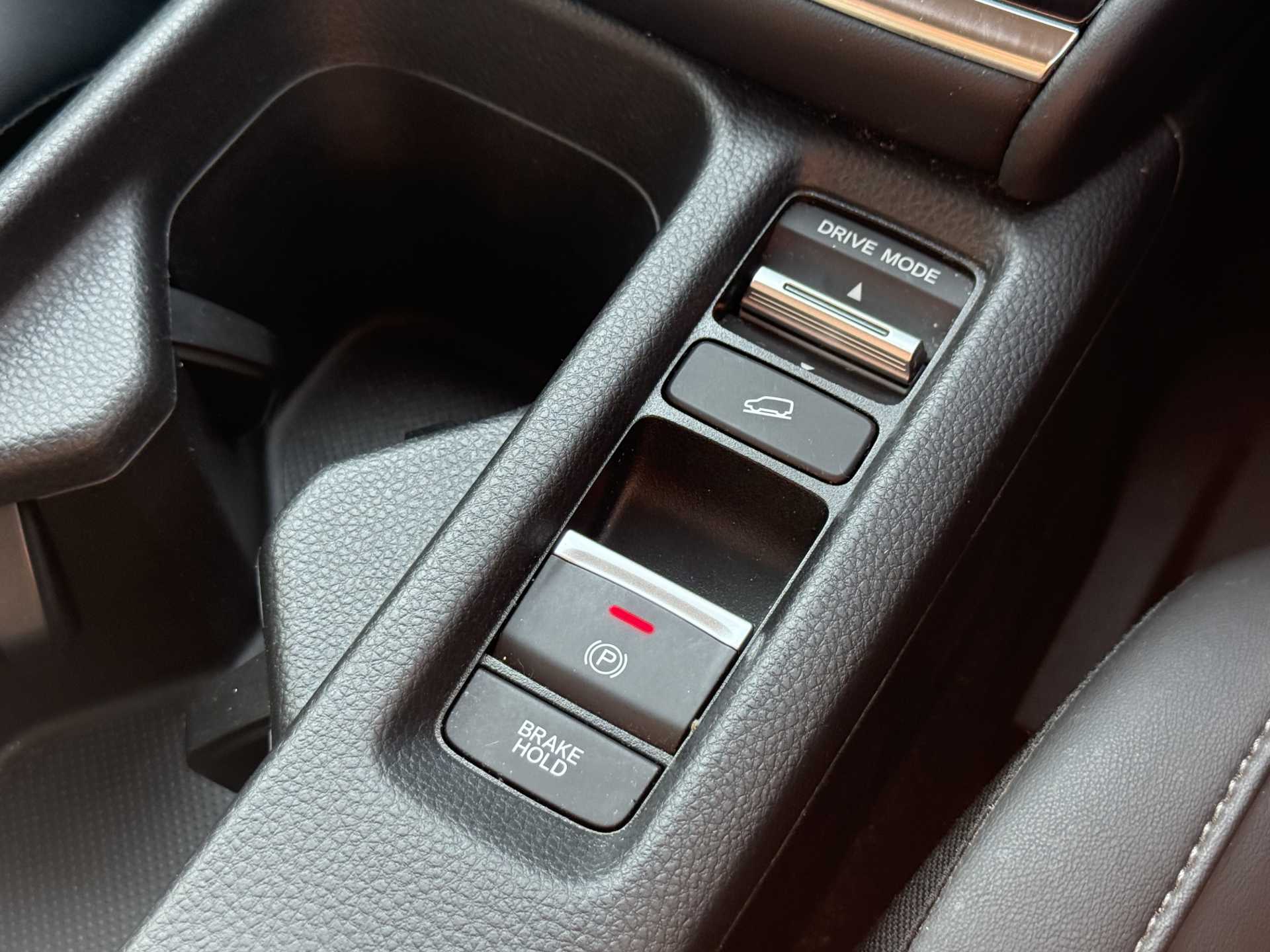 HR-V