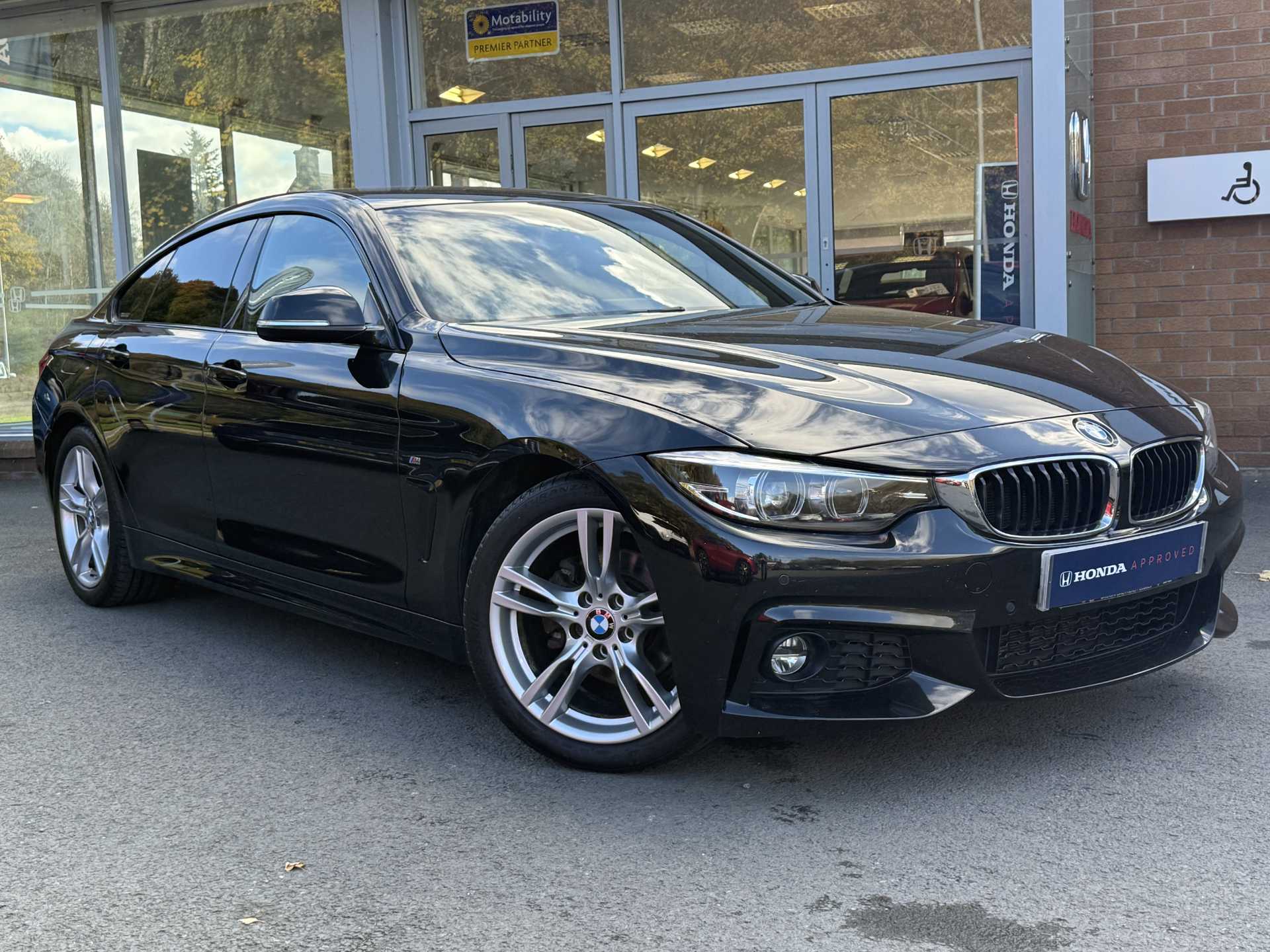 BMW 420I M Sport with Professional Media Auto