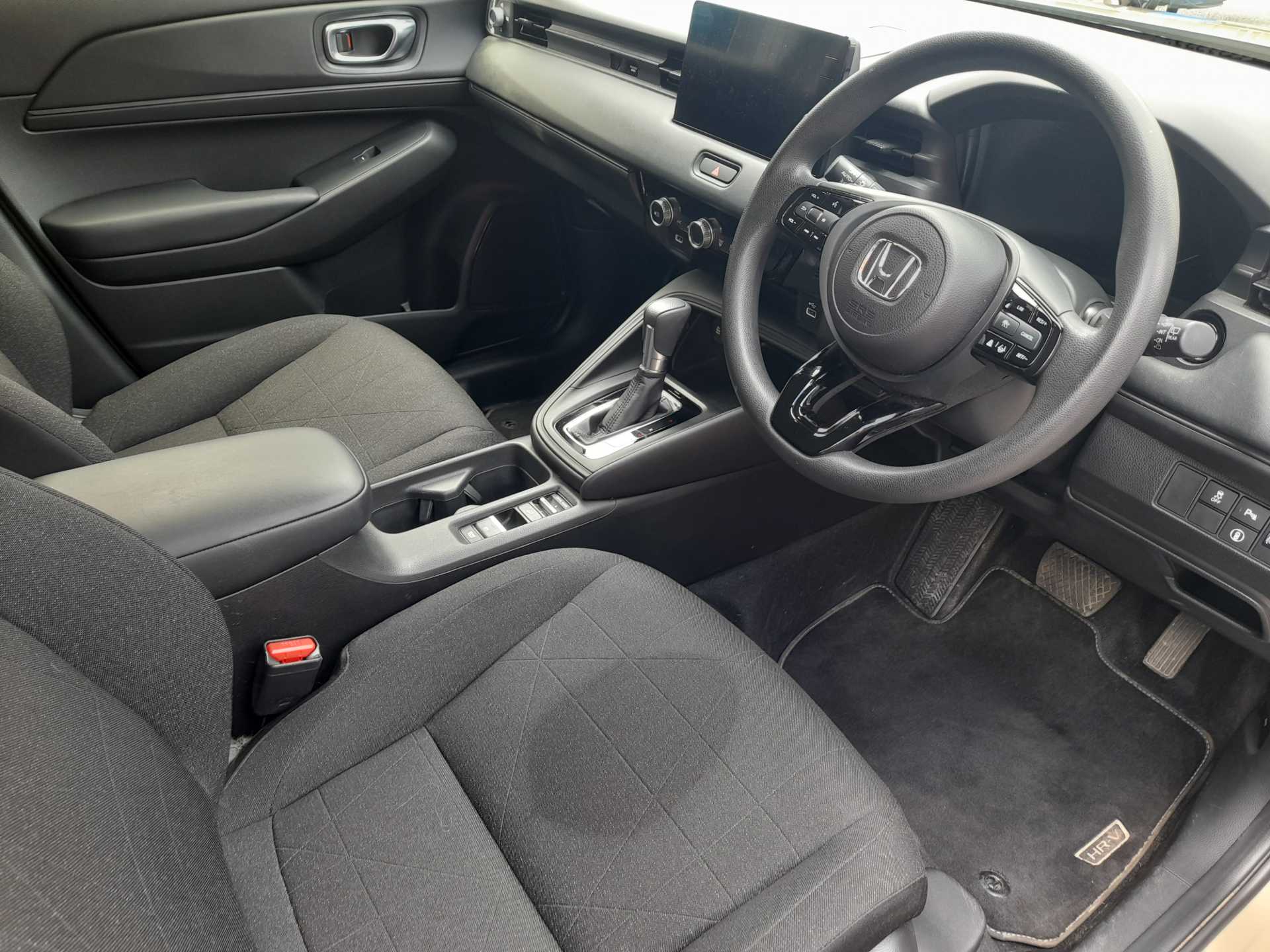 HR-V
