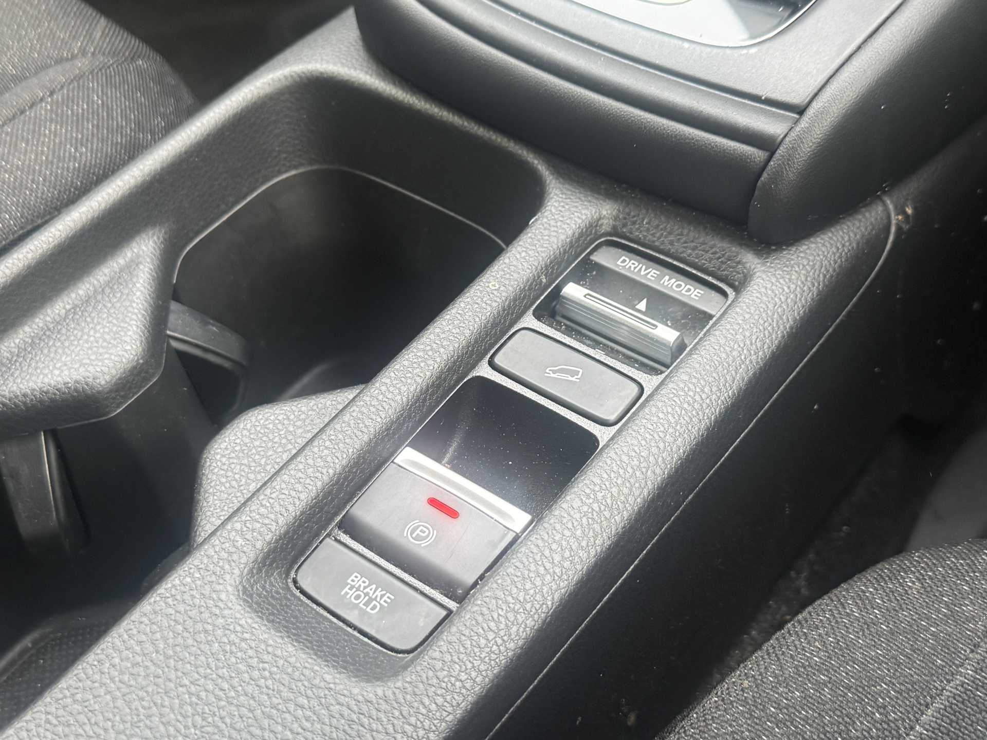 HR-V