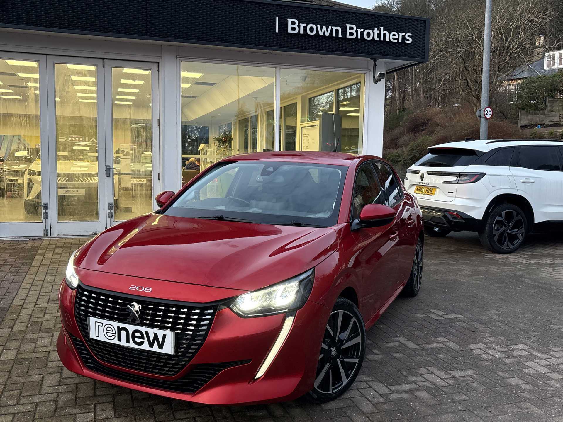 Peugeot 208 1.2 PureTech 100 Allure