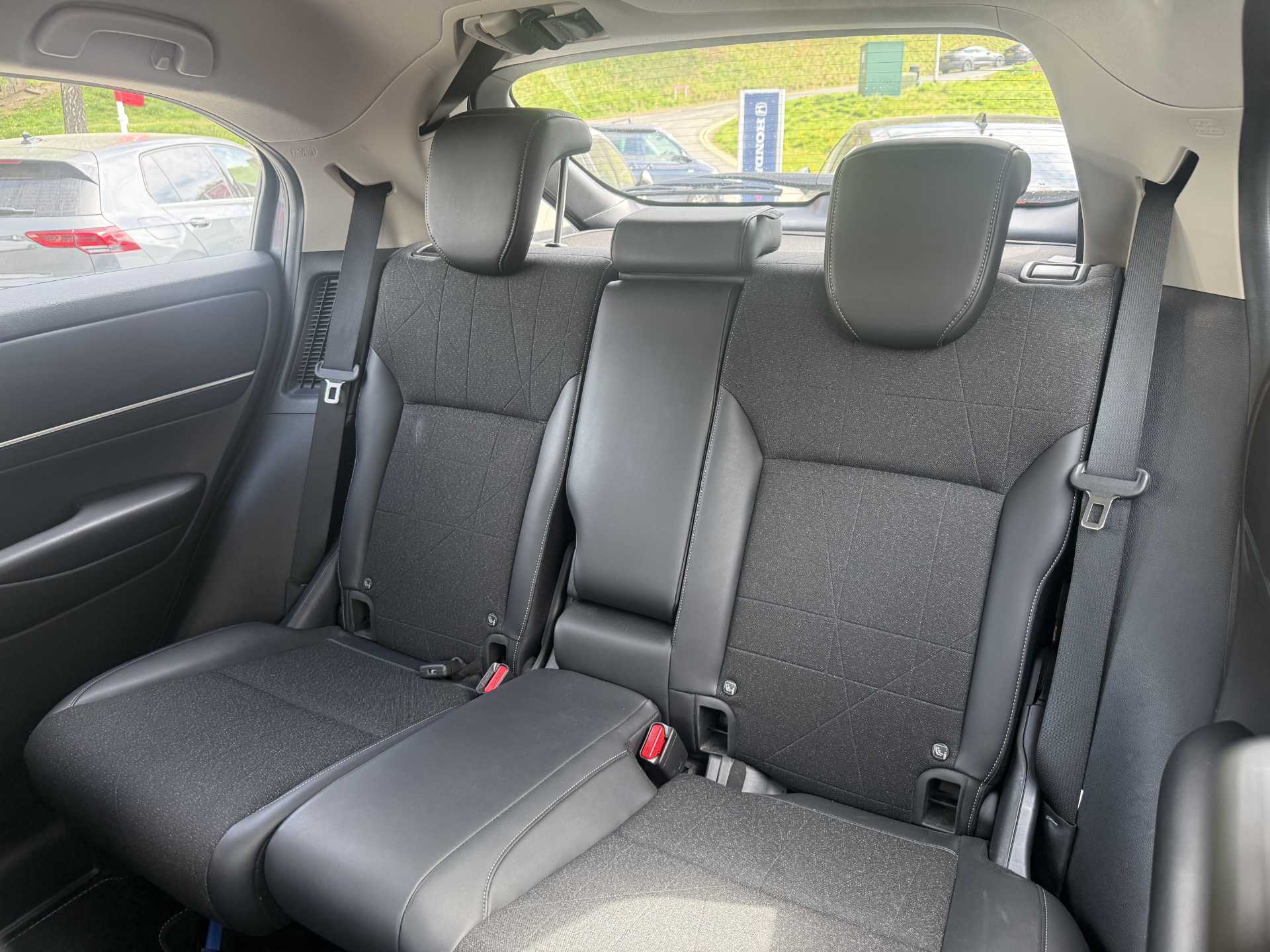 HR-V