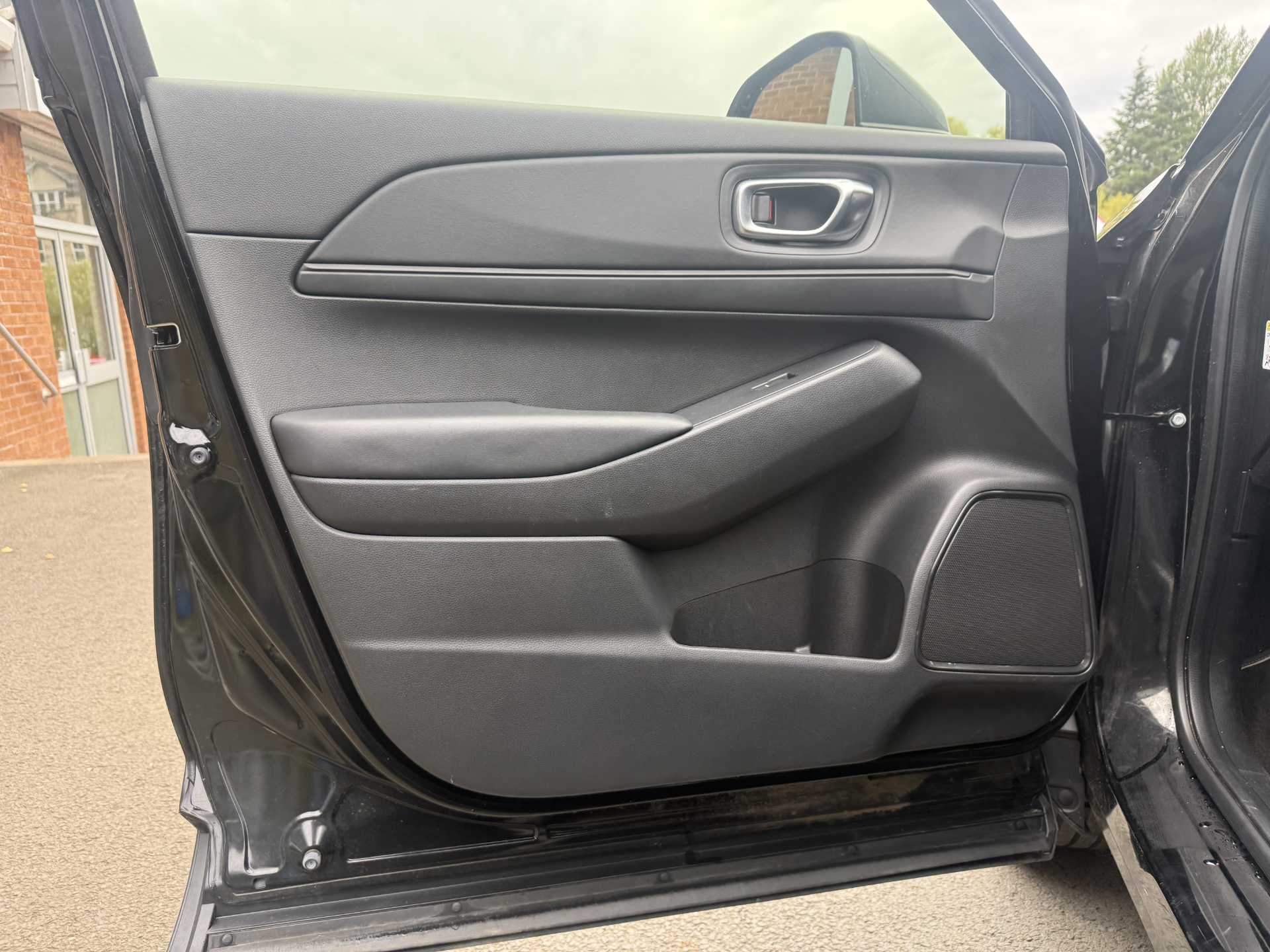 HR-V