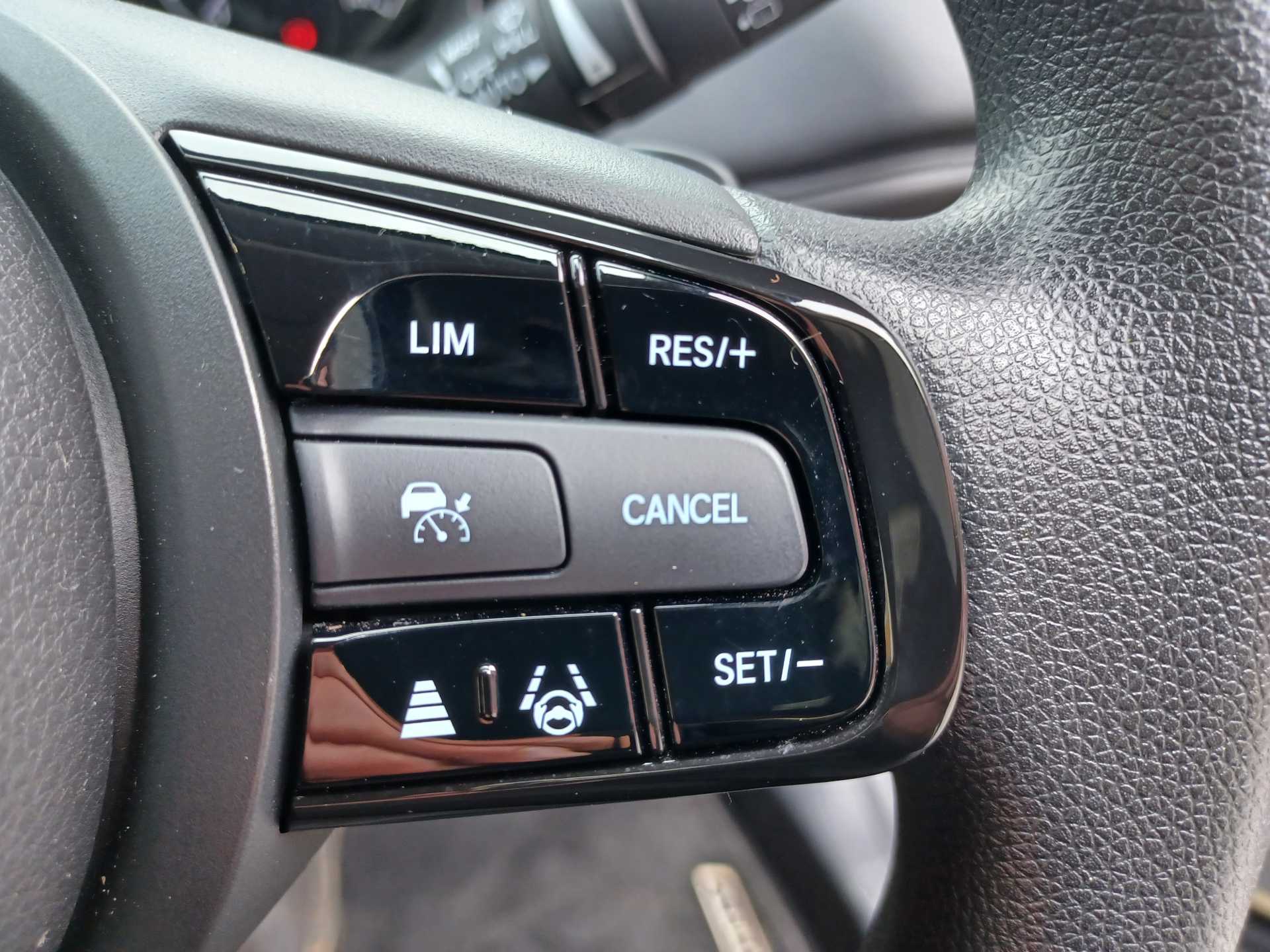 HR-V