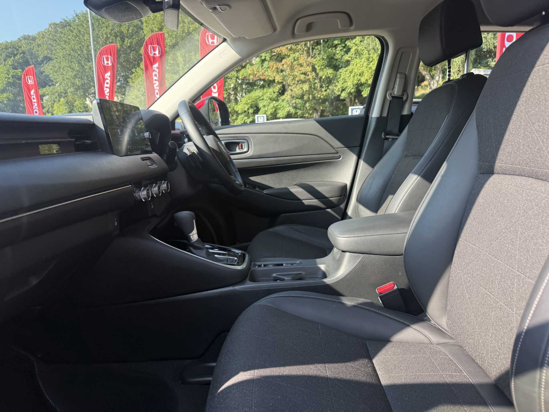 HR-V