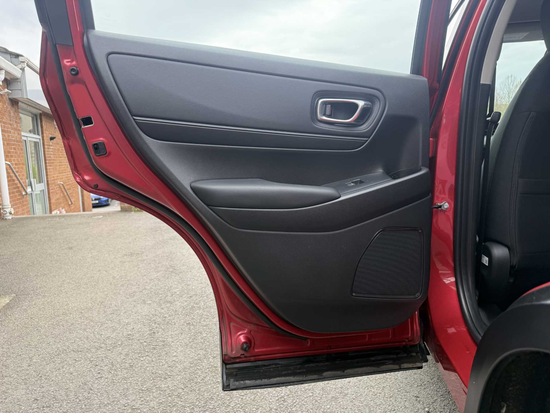 HR-V