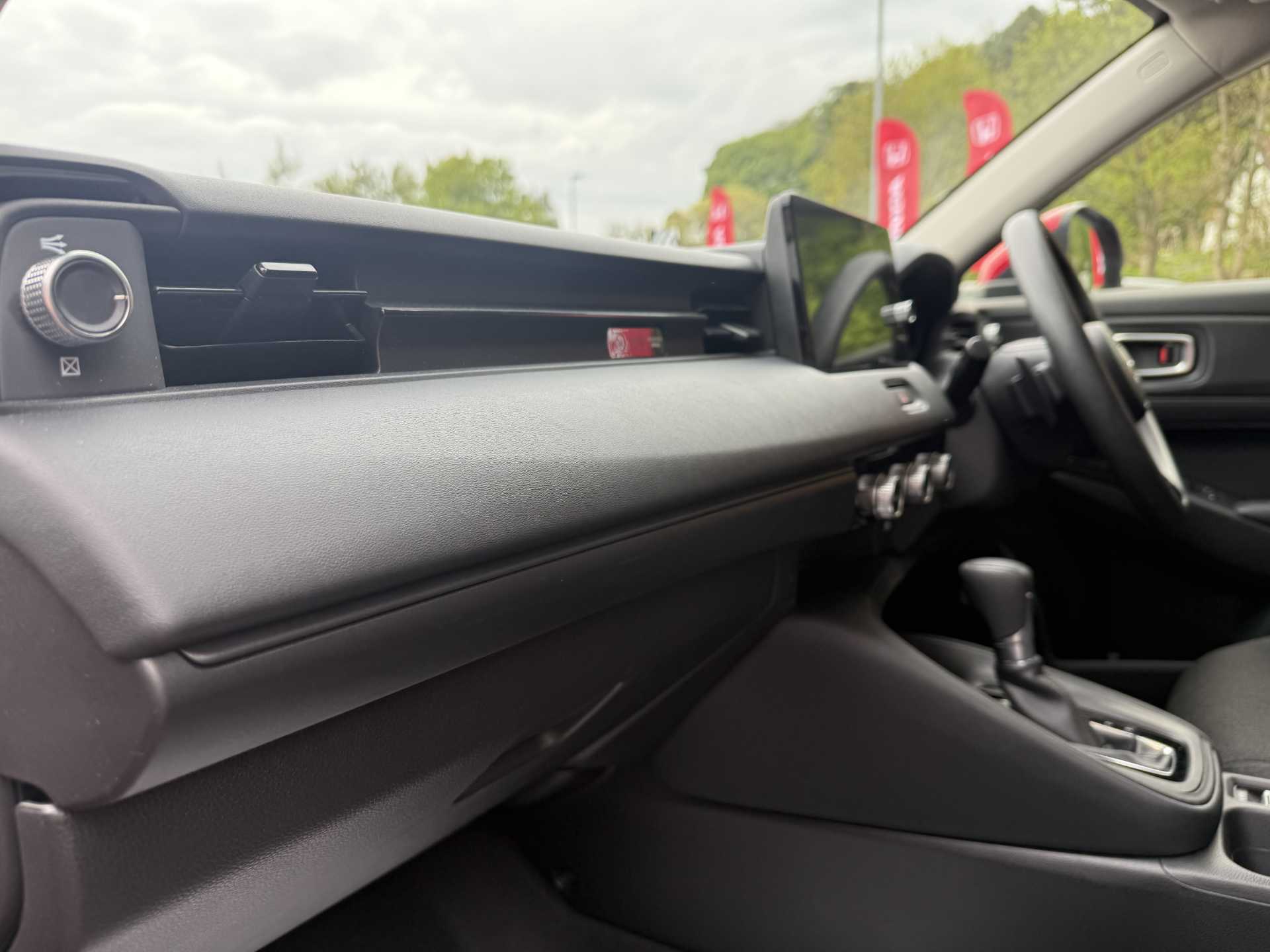 HR-V